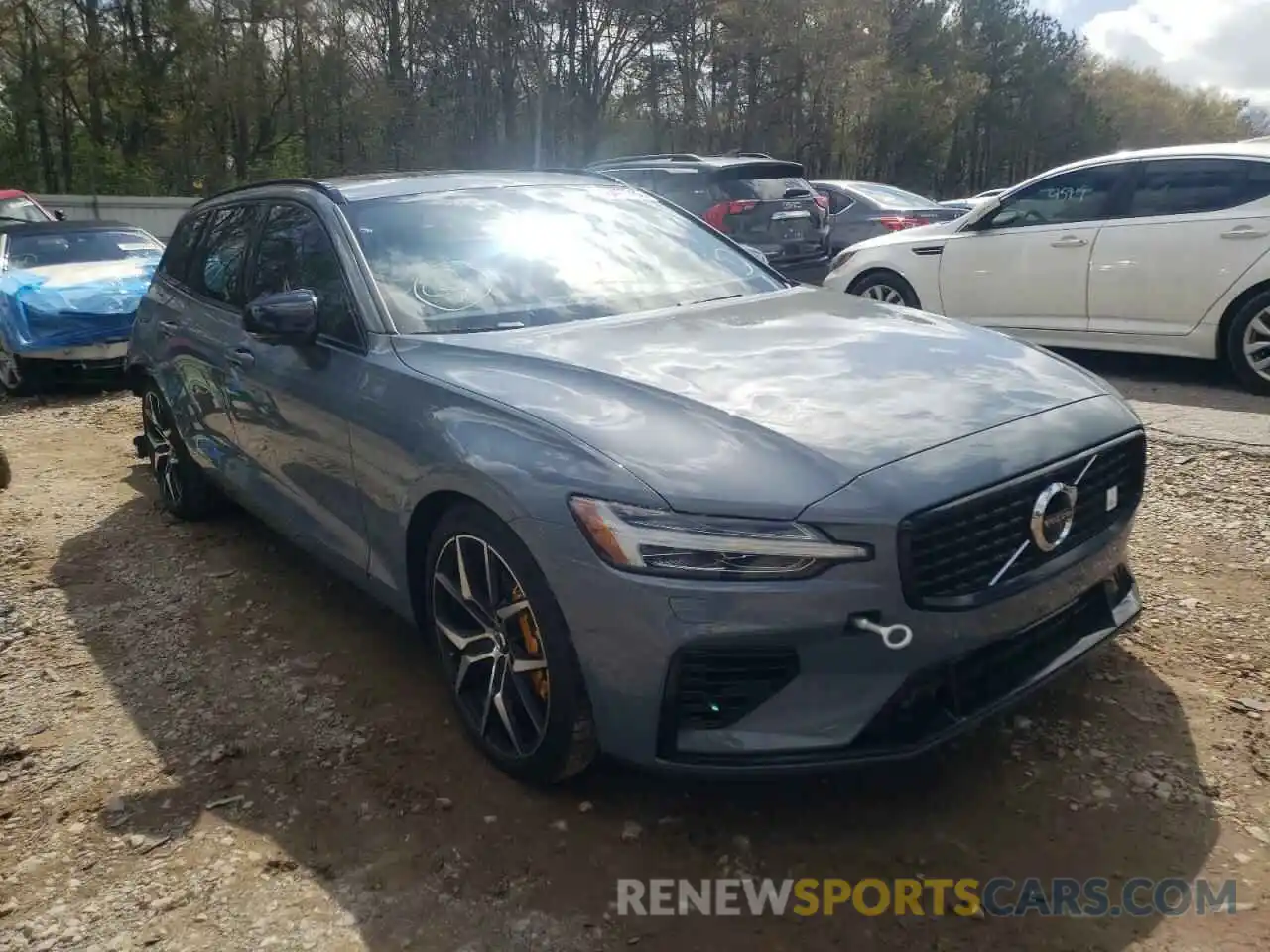 1 Photograph of a damaged car YV1BK0EP7N1477724 VOLVO V60 2022