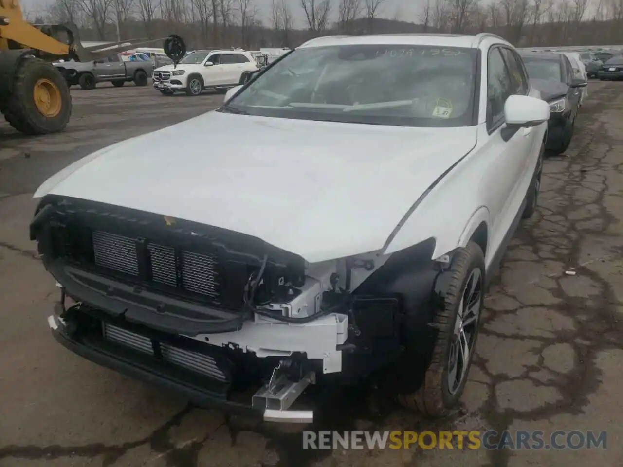 2 Photograph of a damaged car YV4102WK4N2089993 VOLVO V60 2022