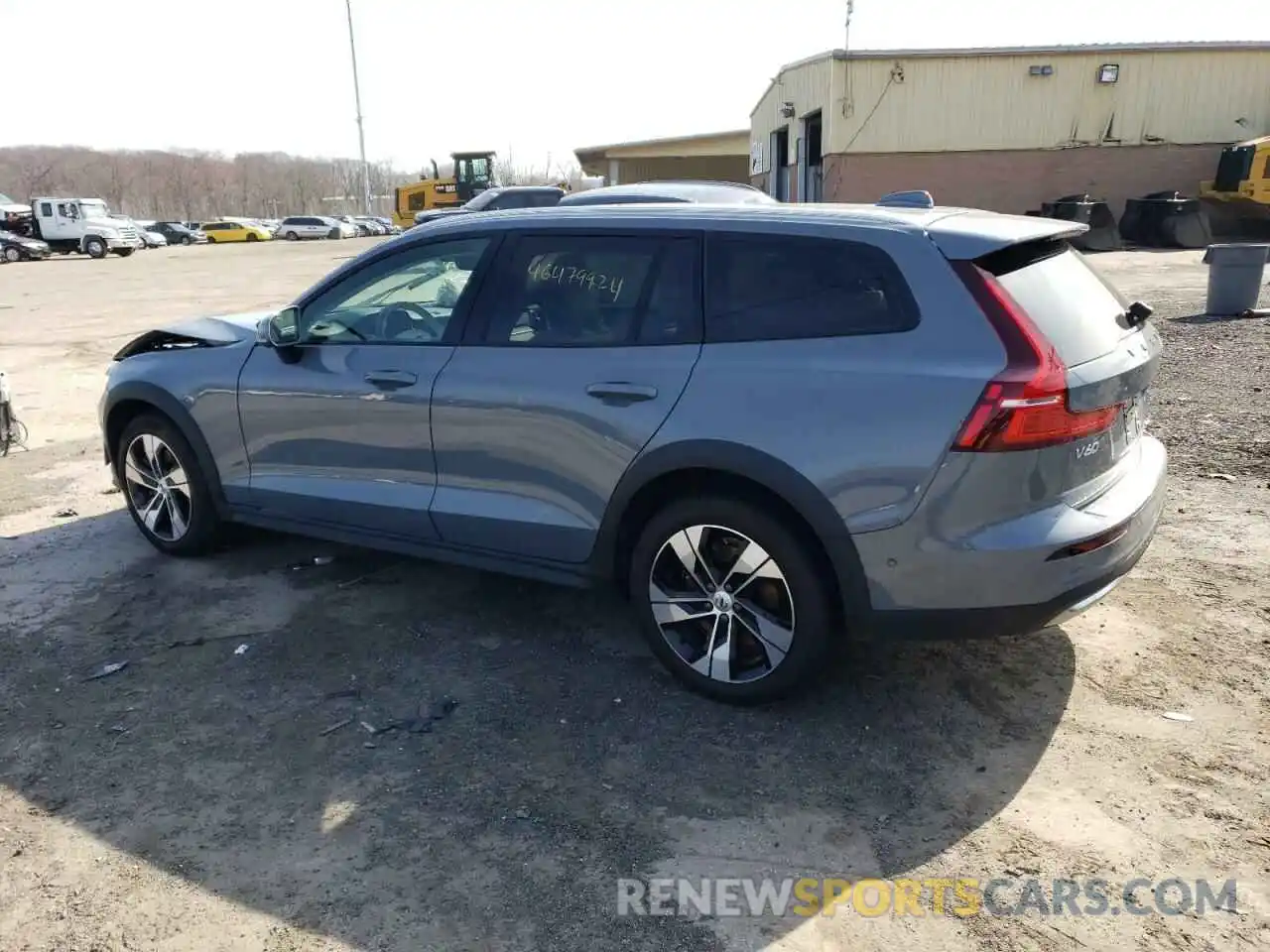 2 Photograph of a damaged car YV4L12WZ6P2110672 VOLVO V60 2023