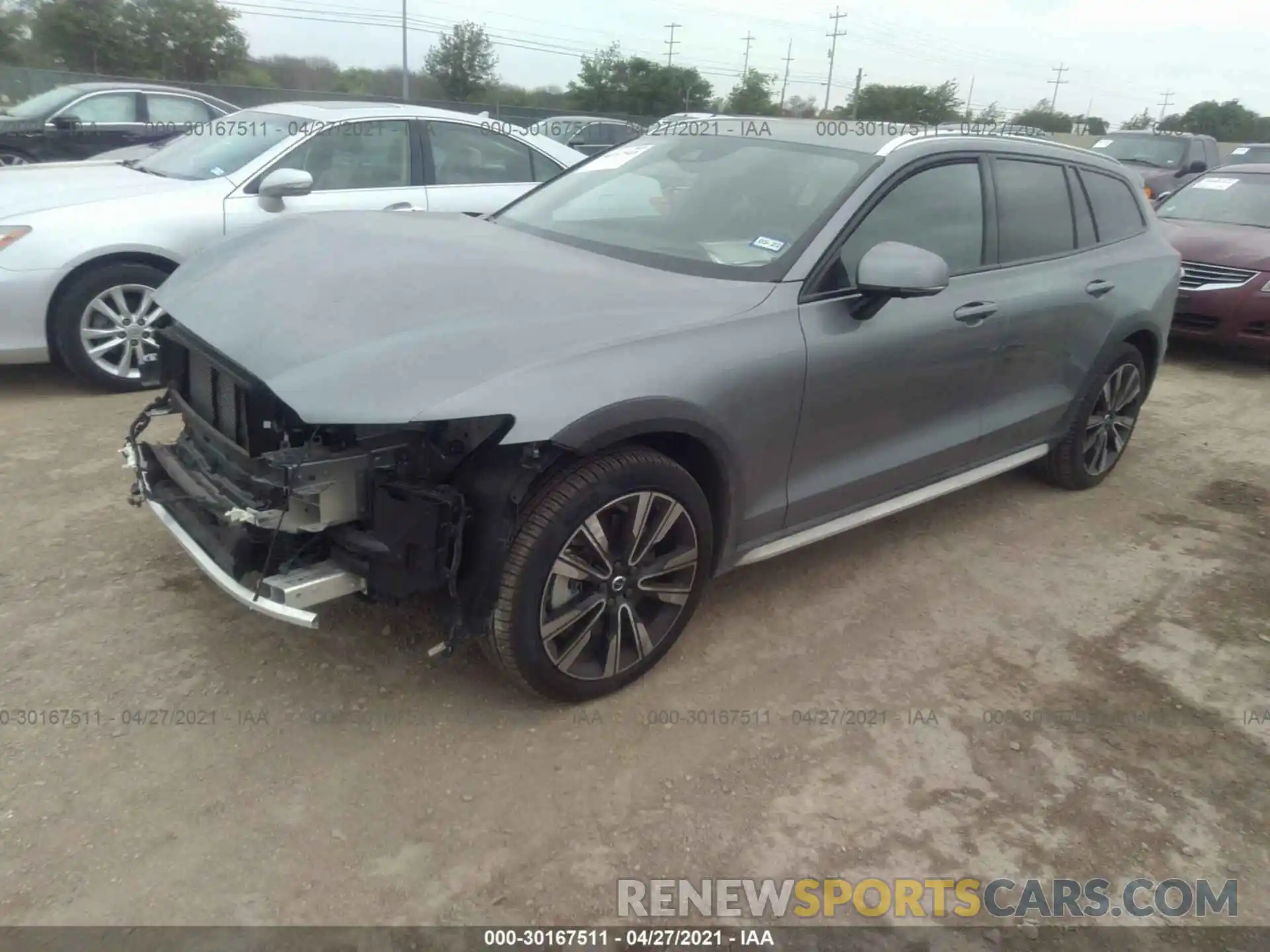 2 Photograph of a damaged car YV4102WK1L1042830 VOLVO V60 CROSS COUNTRY 2020