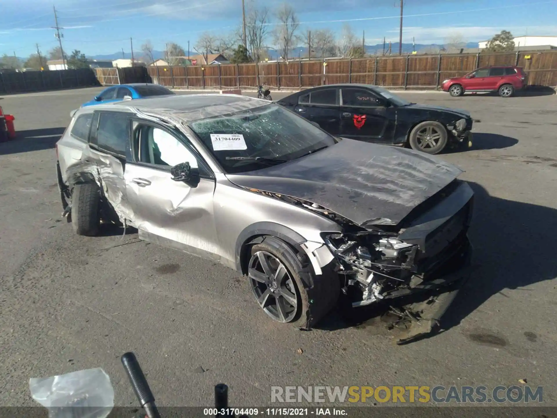 1 Photograph of a damaged car YV4102WK3L1035734 VOLVO V60 CROSS COUNTRY 2020