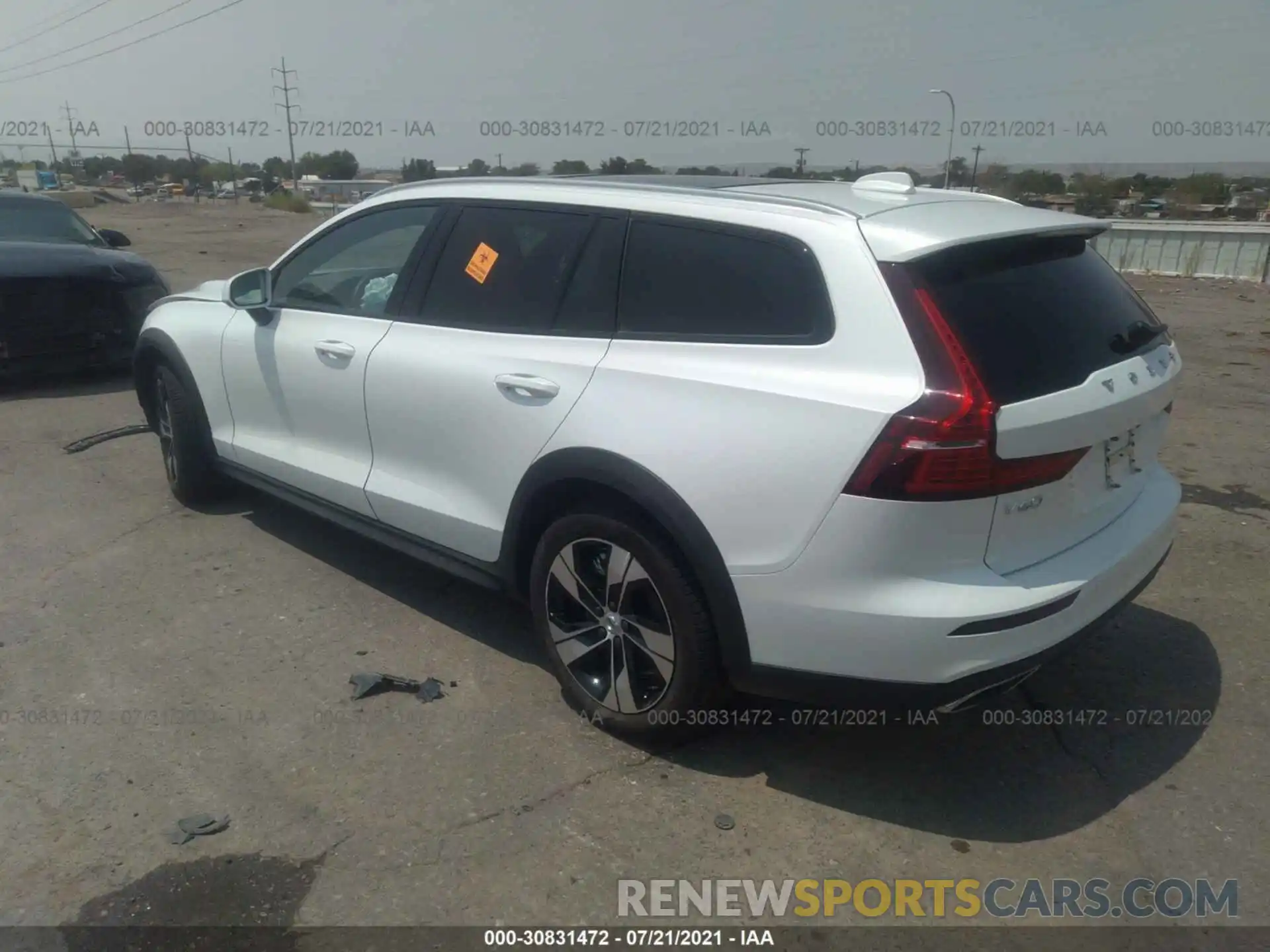 3 Photograph of a damaged car YV4102WK9L1040002 VOLVO V60 CROSS COUNTRY 2020