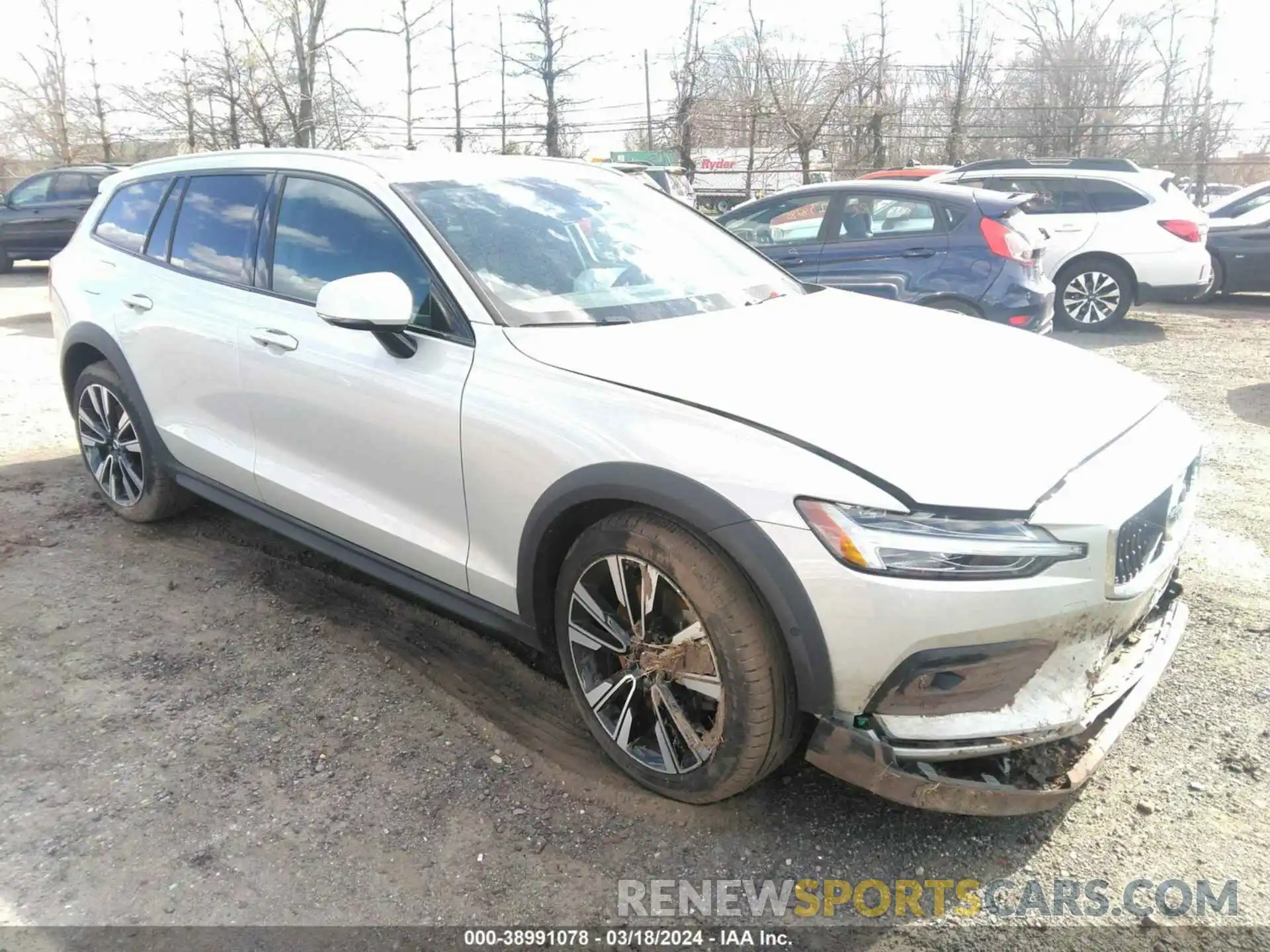 1 Photograph of a damaged car YV4102WK0M1072080 VOLVO V60 CROSS COUNTRY 2021