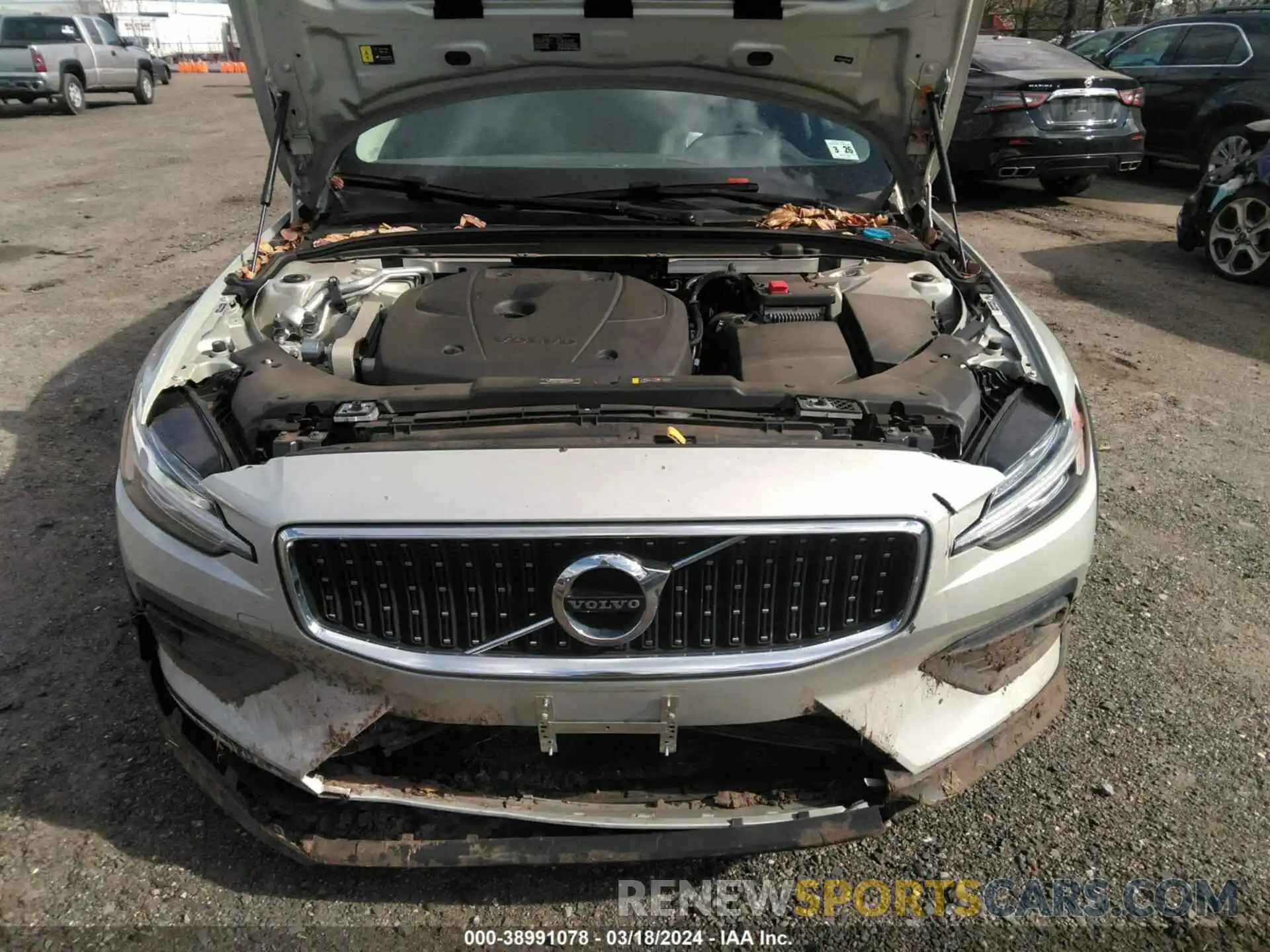 10 Photograph of a damaged car YV4102WK0M1072080 VOLVO V60 CROSS COUNTRY 2021