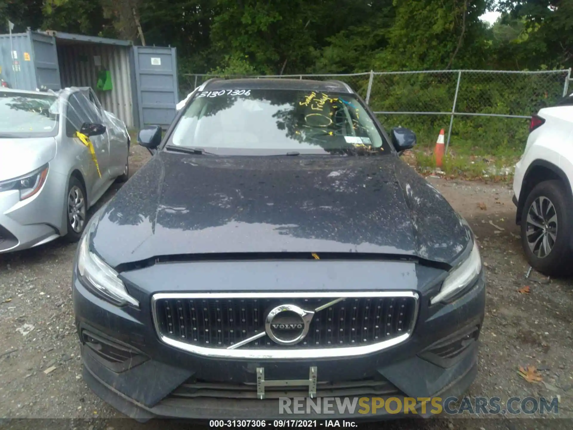 6 Photograph of a damaged car YV4102WK8M1069315 VOLVO V60 CROSS COUNTRY 2021