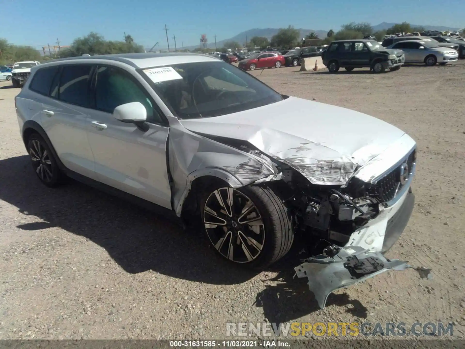 1 Photograph of a damaged car YV4102WK9M1075947 VOLVO V60 CROSS COUNTRY 2021