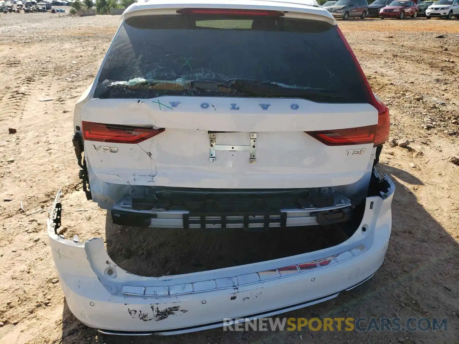 9 Photograph of a damaged car YV1102GMXK1086630 VOLVO V90 2019