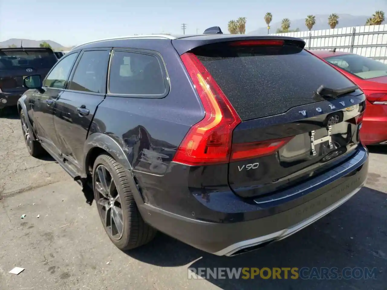 3 Photograph of a damaged car YV4A22NL9K1085217 VOLVO V90 2019