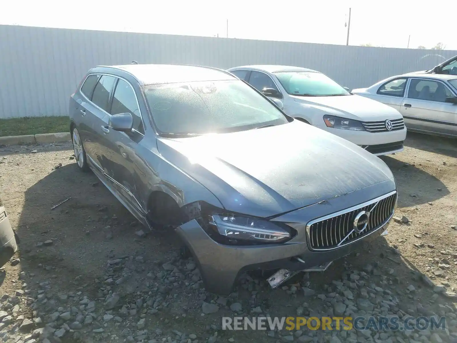 1 Photograph of a damaged car YV1A22VL5L1139918 VOLVO V90 2020