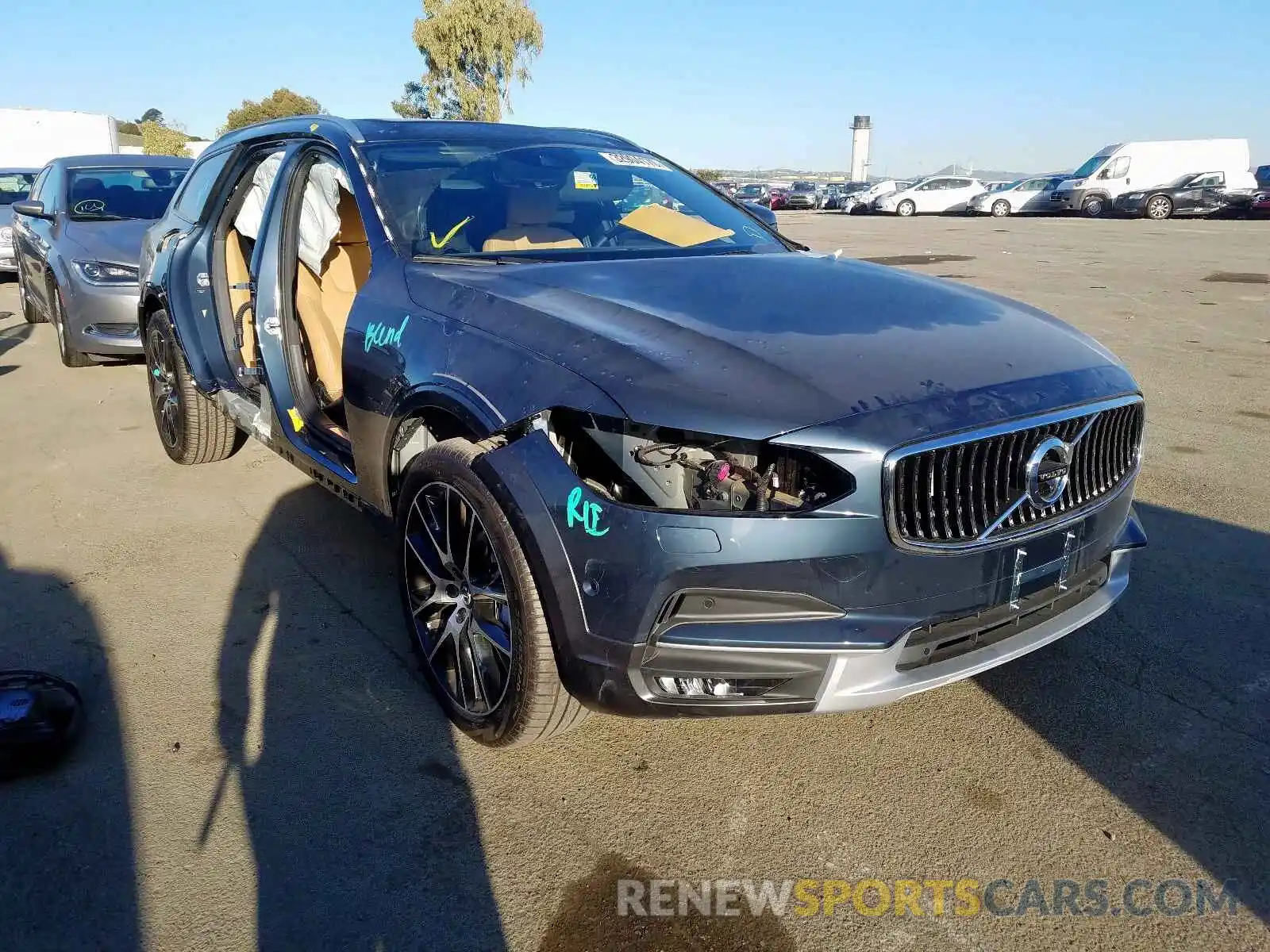 1 Photograph of a damaged car YV4A22NL0L1103637 VOLVO V90 2020