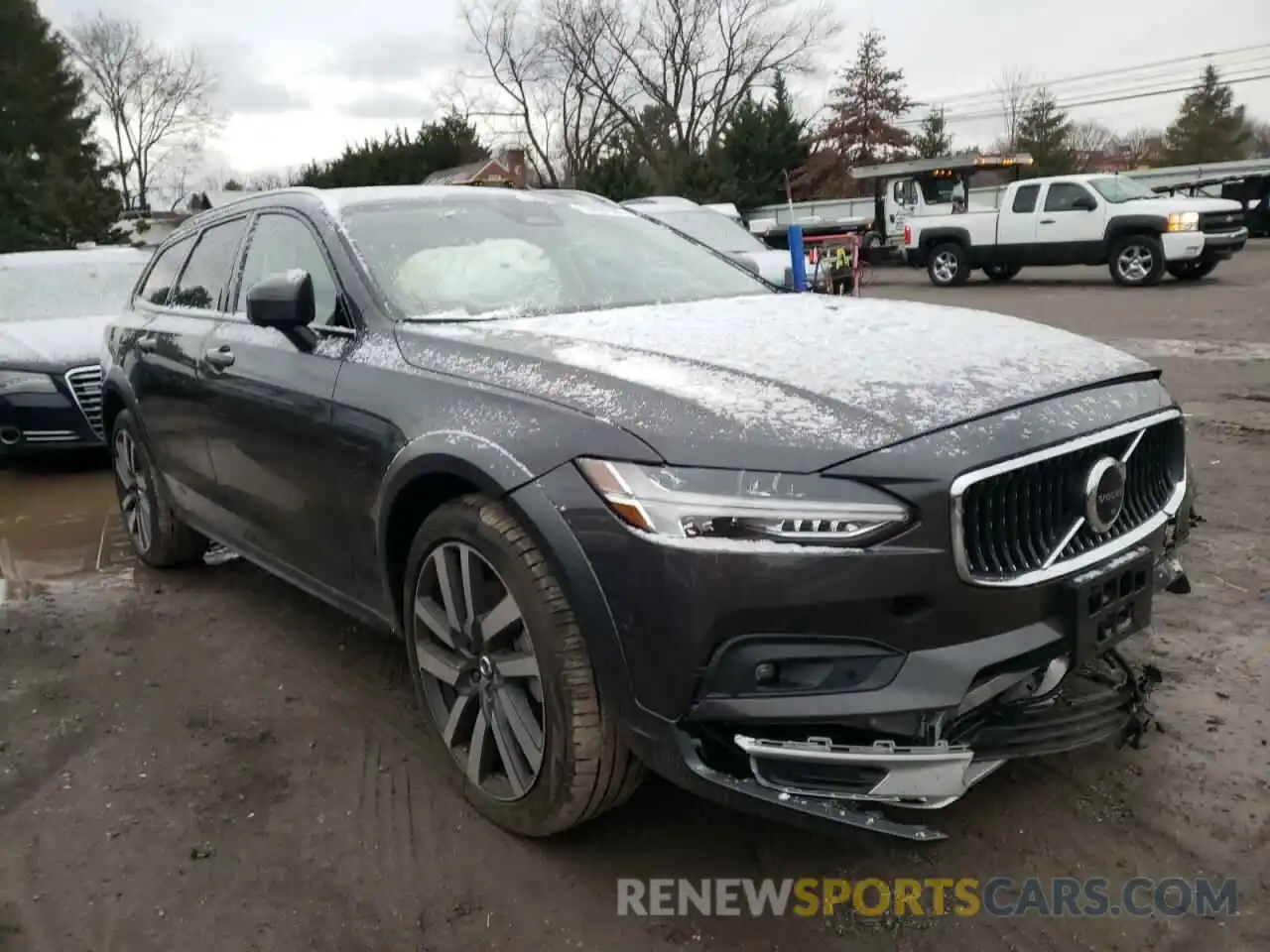 1 Photograph of a damaged car YV4062NL7N1144544 VOLVO V90 2022