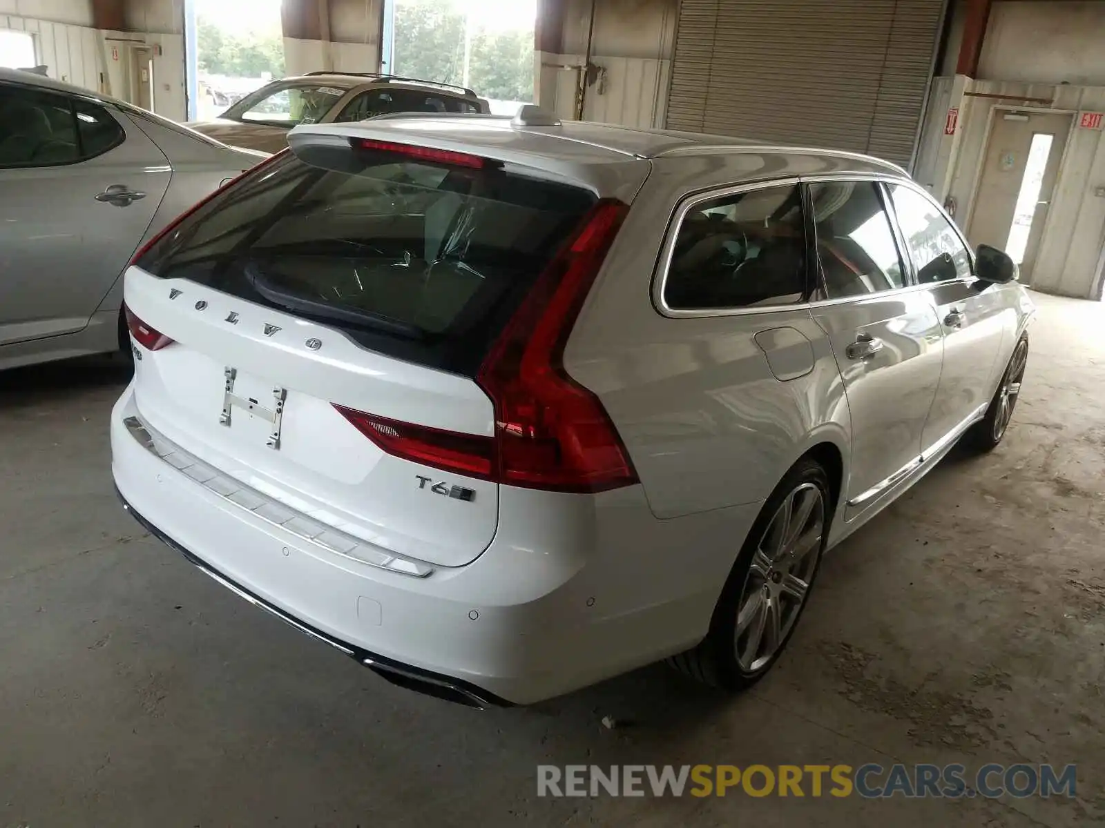 4 Photograph of a damaged car YV1A22VL6K1095152 VOLVO V90 T6 INS 2019