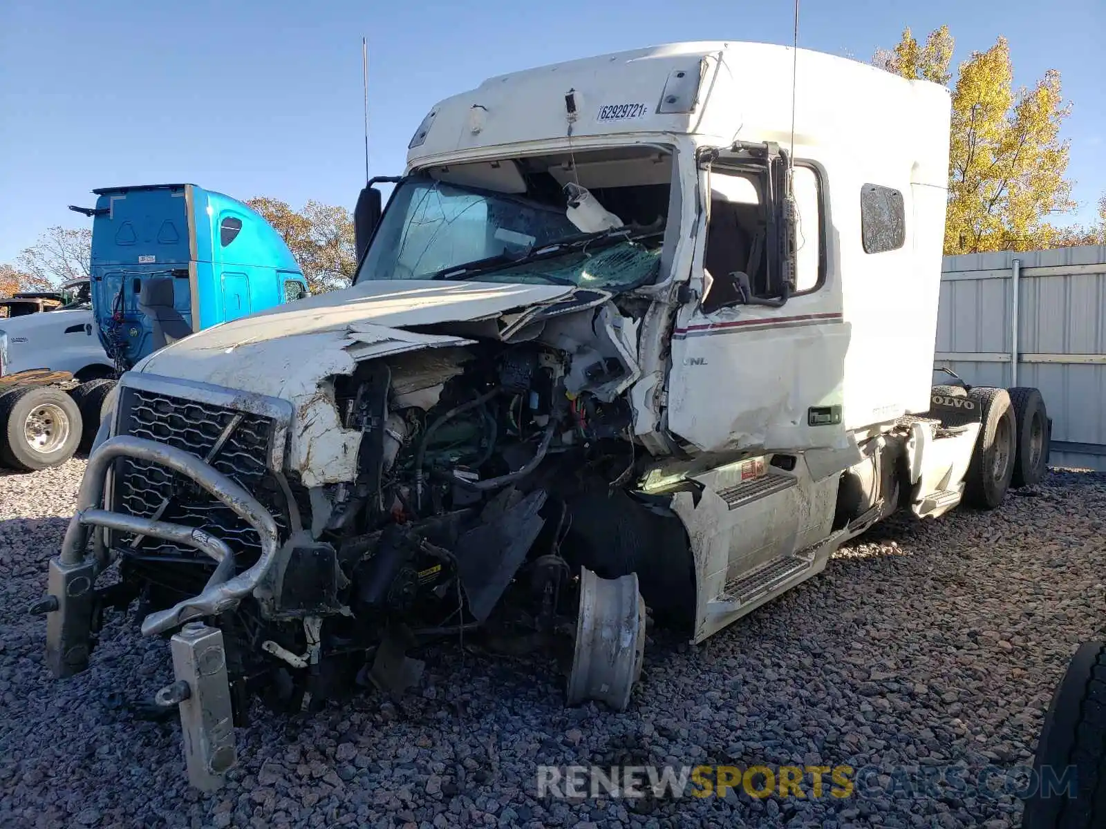 2 Photograph of a damaged car 4V4NC9EH1KN197223 VOLVO VN 2019