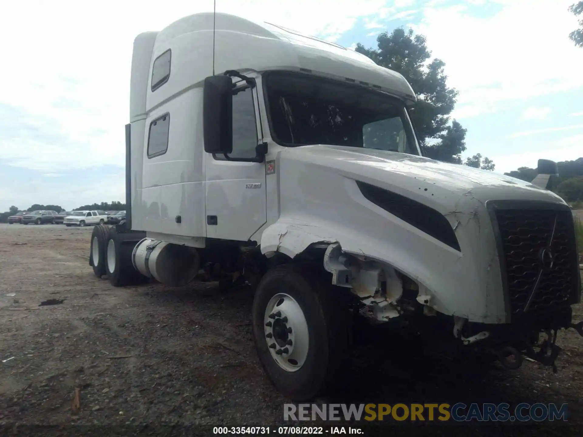 1 Photograph of a damaged car 4V4NC9EH5MN283475 VOLVO VN 2021