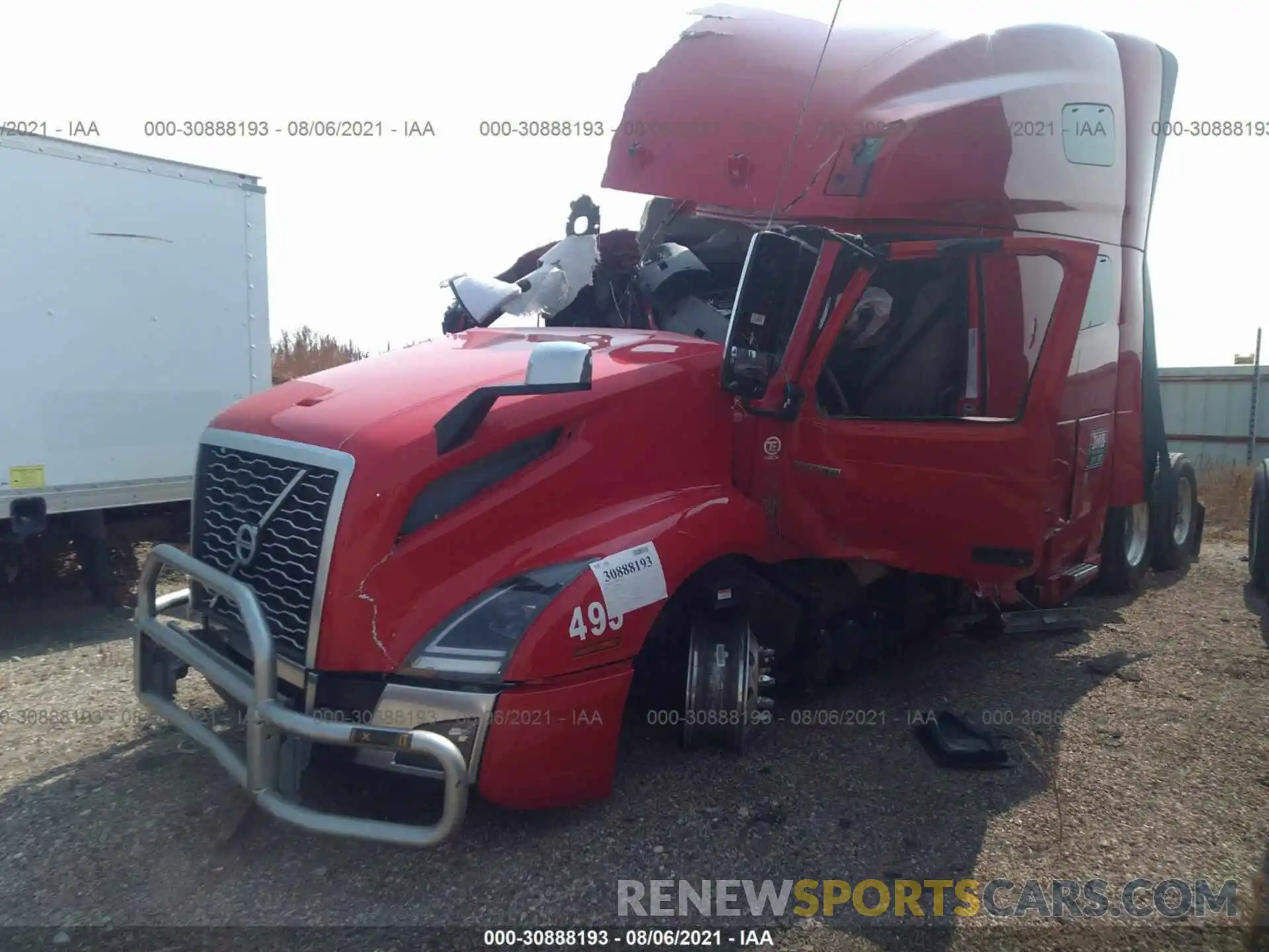 2 Photograph of a damaged car 4V4NC9EH9MN273225 VOLVO VN 2021