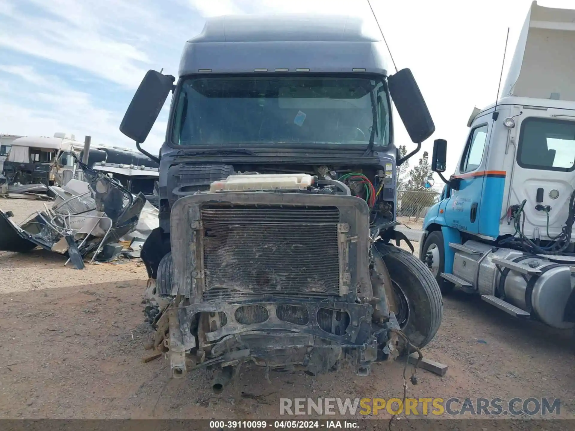 12 Photograph of a damaged car 4V4NC9EH4LN256623 VOLVO VNL 2020