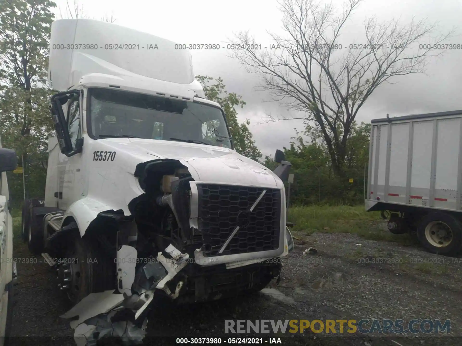 1 Photograph of a damaged car 4V4WC9EG5MN273282 VOLVO VNR 2021