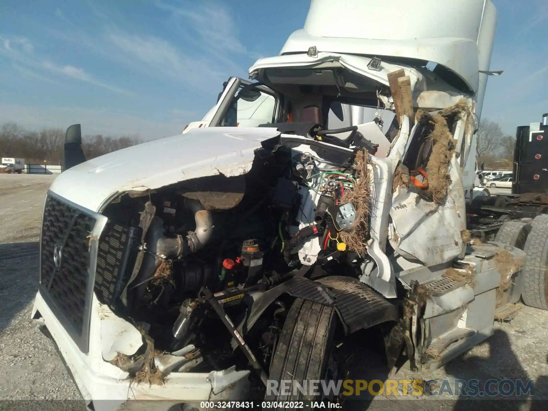 12 Photograph of a damaged car 4V4WC9EH5NN602900 VOLVO VNR 2022