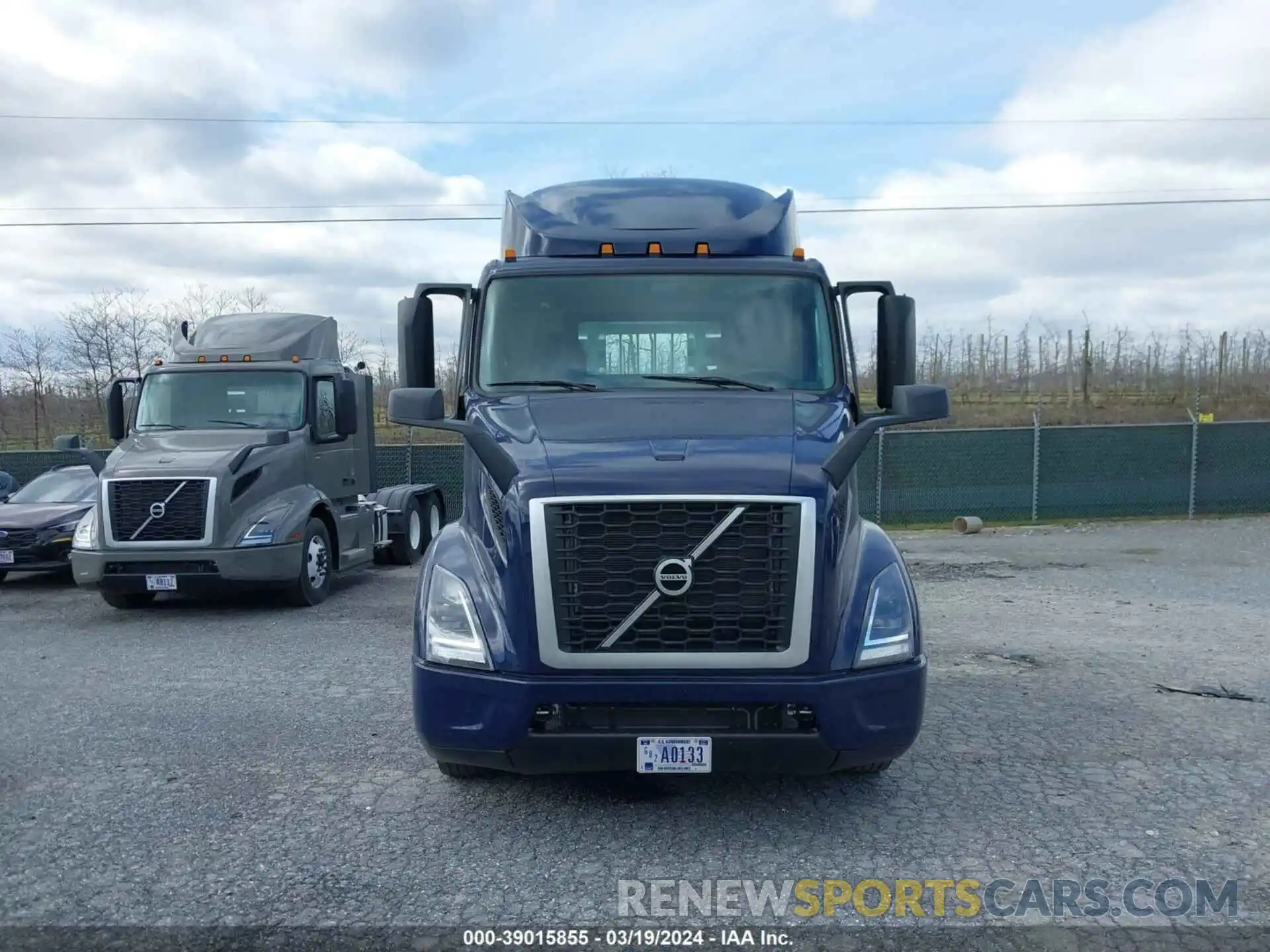 12 Photograph of a damaged car 4V4WC9EH5SN655639 VOLVO VNR 64T 2025