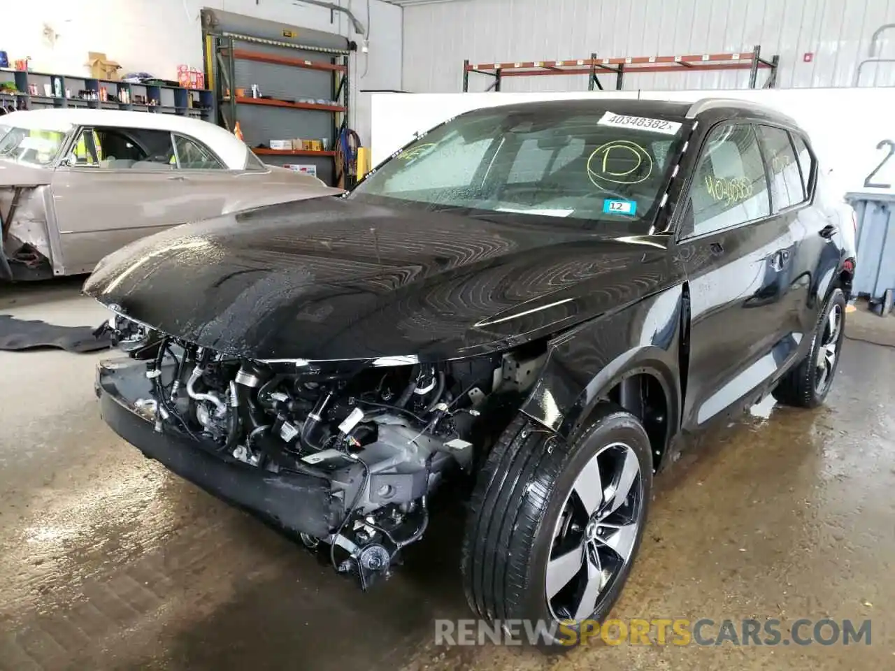 2 Photograph of a damaged car YV4162UK1K2070587 VOLVO XC40 2019