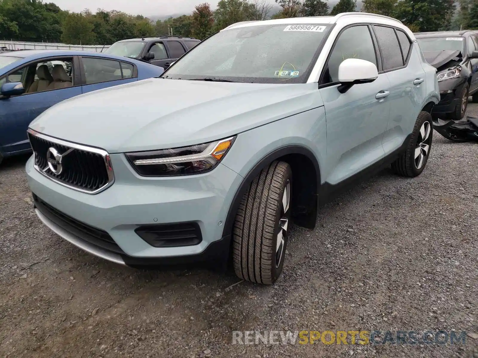 2 Photograph of a damaged car YV4162UK2K2110420 VOLVO XC40 2019