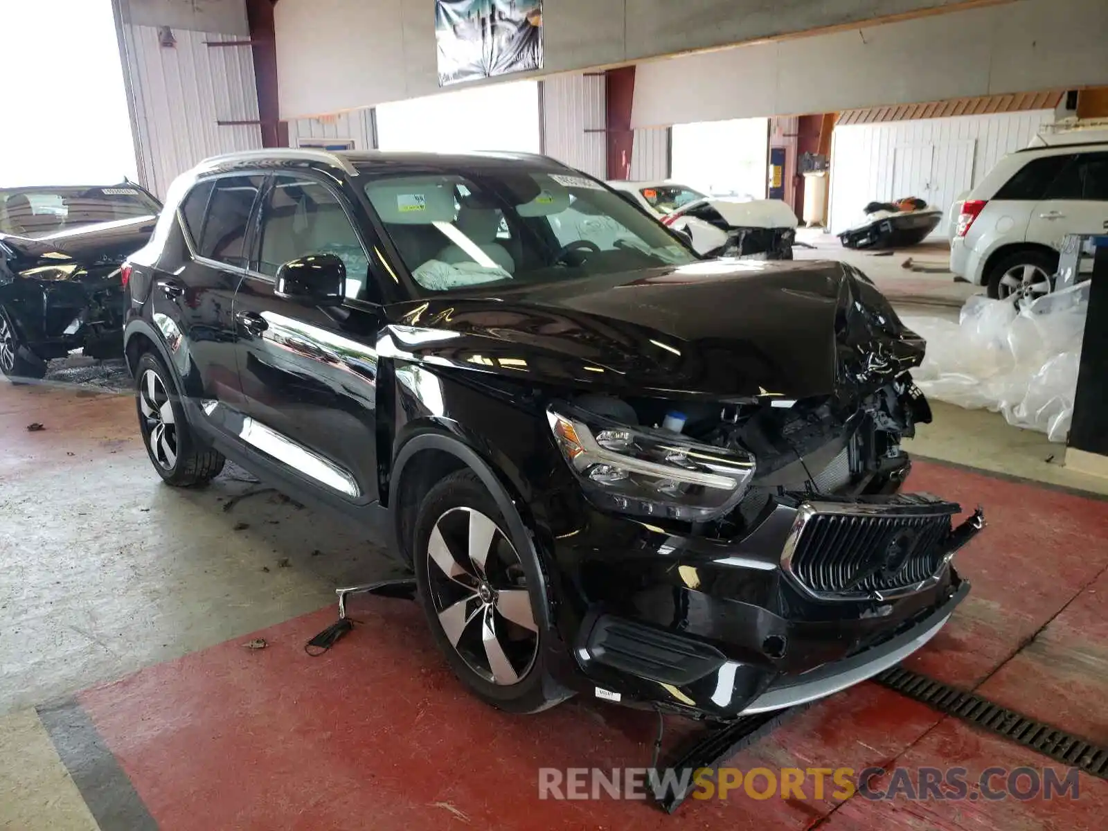 1 Photograph of a damaged car YV4162UK2K2117934 VOLVO XC40 2019