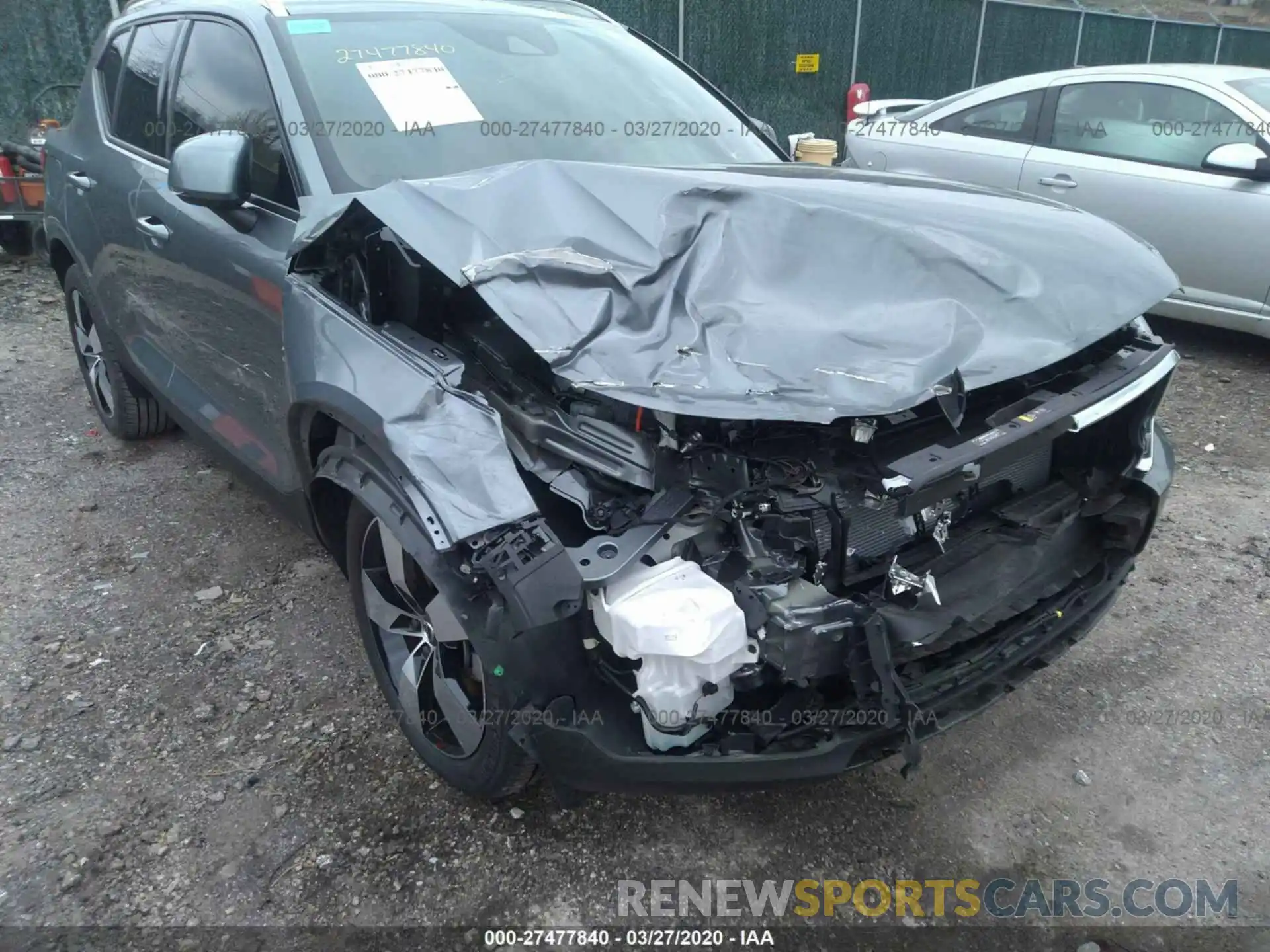 6 Photograph of a damaged car YV4162UK4K2128661 VOLVO XC40 2019