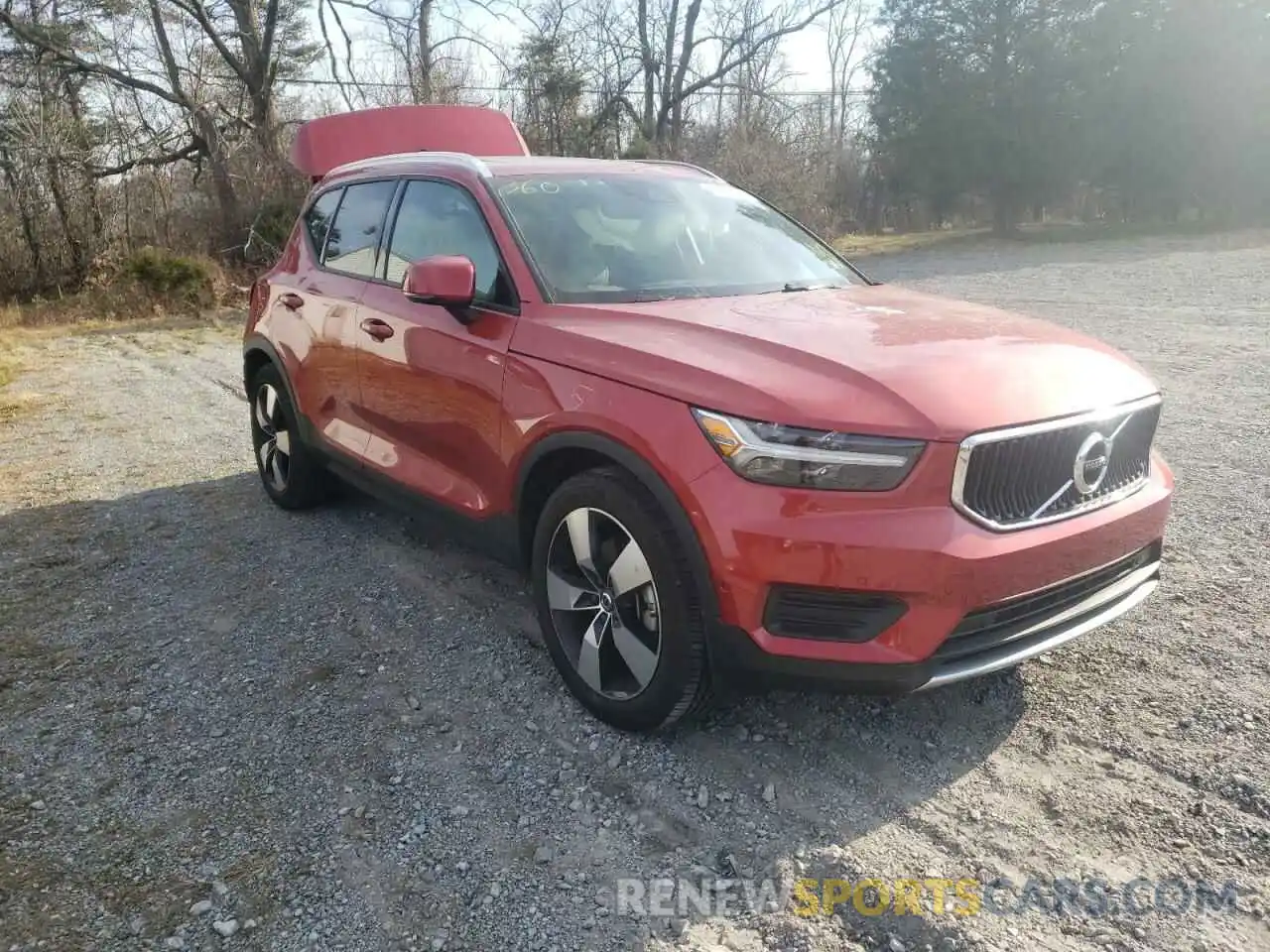 1 Photograph of a damaged car YV4162UK5K2063173 VOLVO XC40 2019