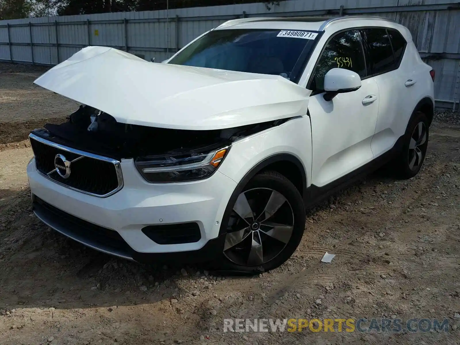 2 Photograph of a damaged car YV4162UK5K2100156 VOLVO XC40 2019