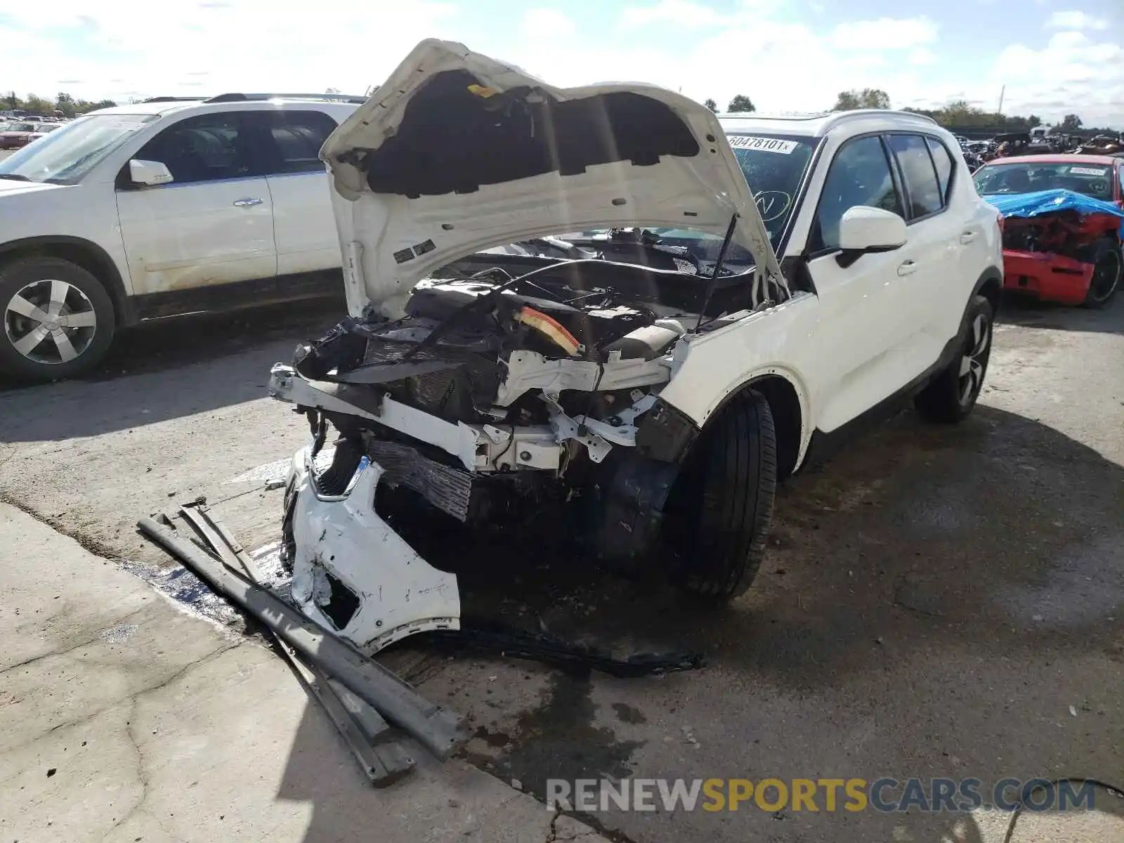 9 Photograph of a damaged car YV4162UK5K2134548 VOLVO XC40 2019