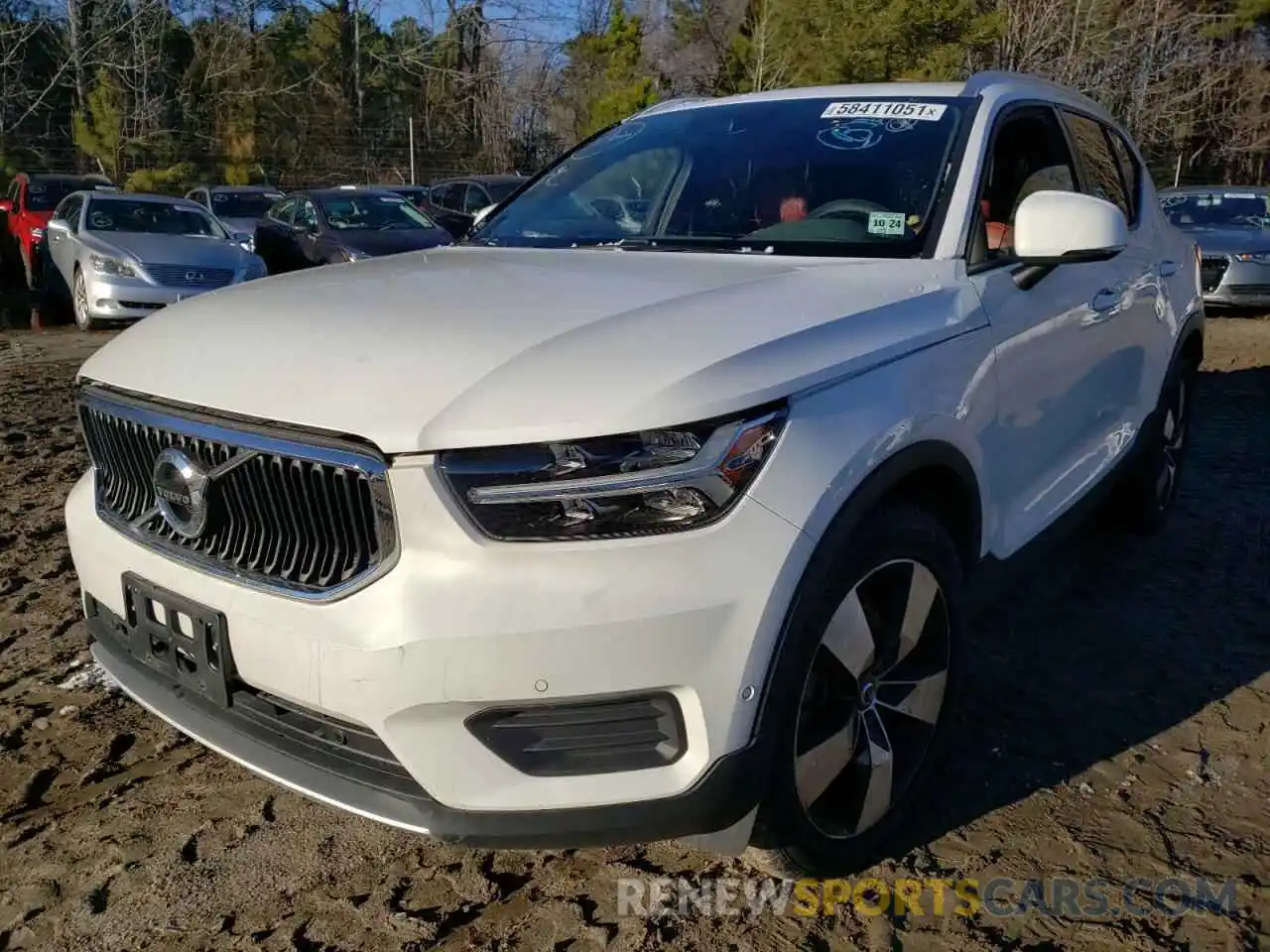 2 Photograph of a damaged car YV4162UK7K2046388 VOLVO XC40 2019