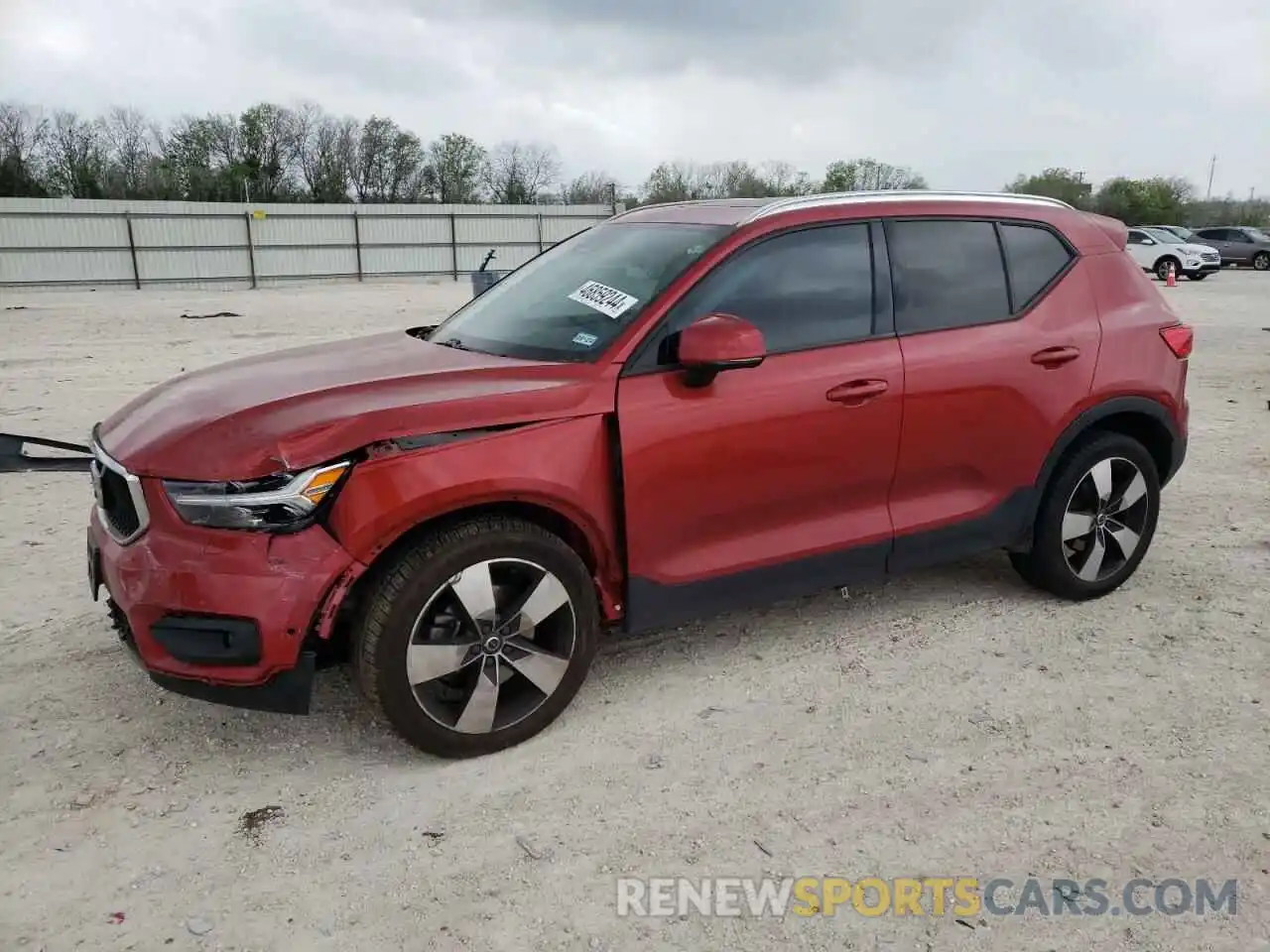 1 Photograph of a damaged car YV4162UK7K2156714 VOLVO XC40 2019