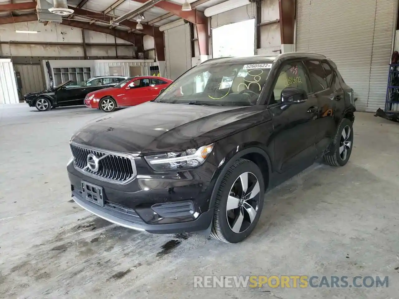 2 Photograph of a damaged car YV4162UK8K2144782 VOLVO XC40 2019