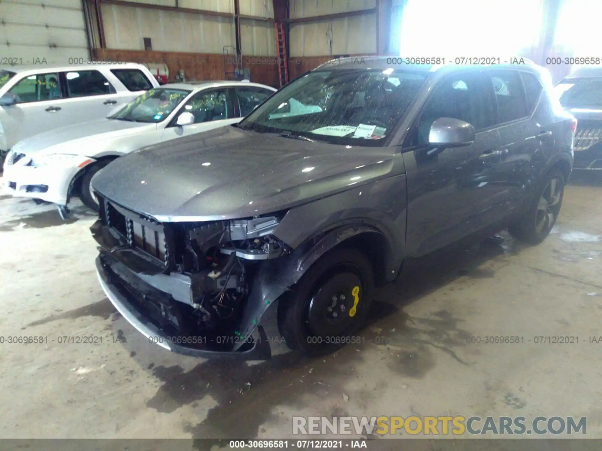 2 Photograph of a damaged car YV4162UK9K2075407 VOLVO XC40 2019