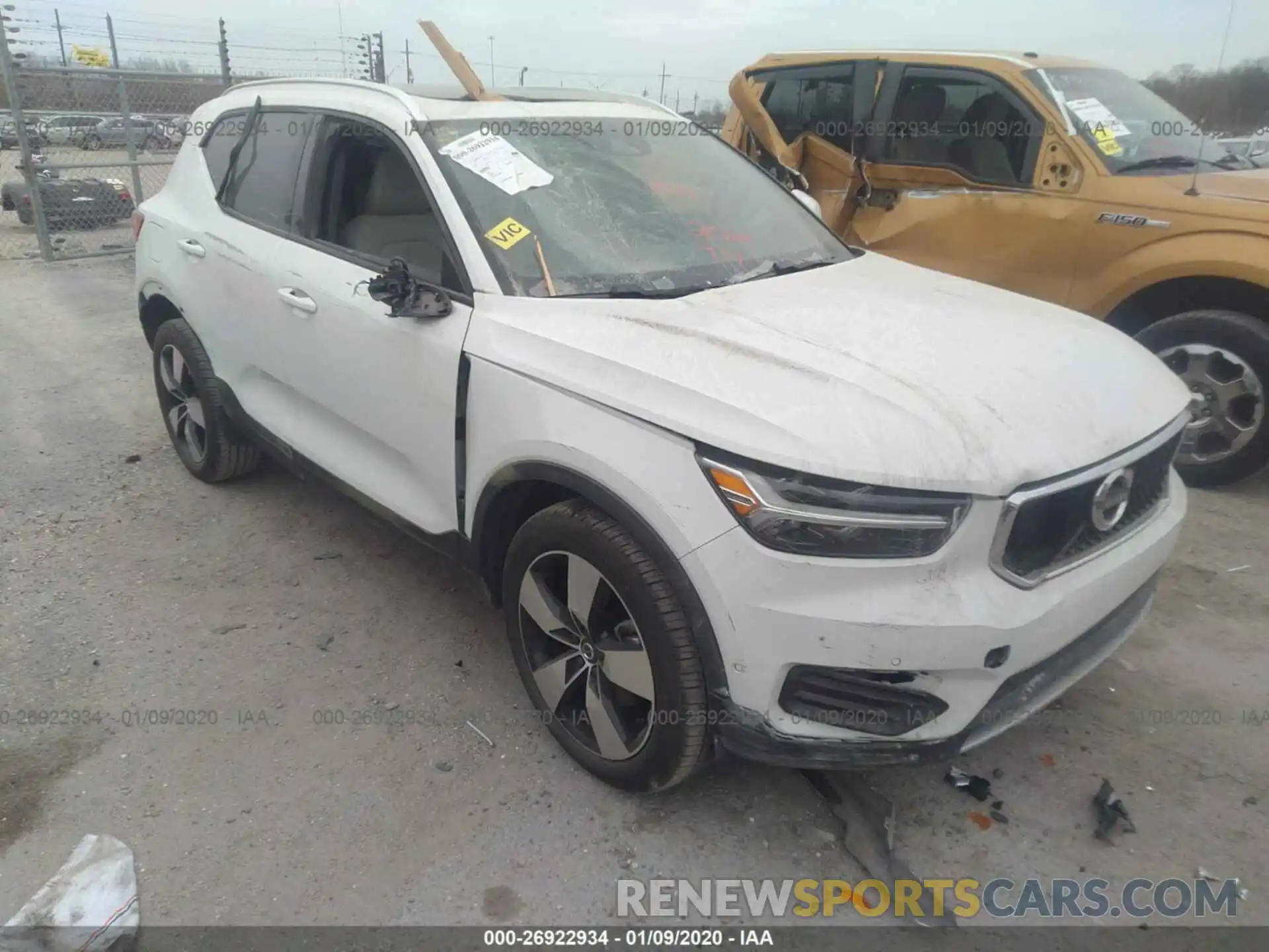 6 Photograph of a damaged car YV4162UK9K2095852 VOLVO XC40 2019