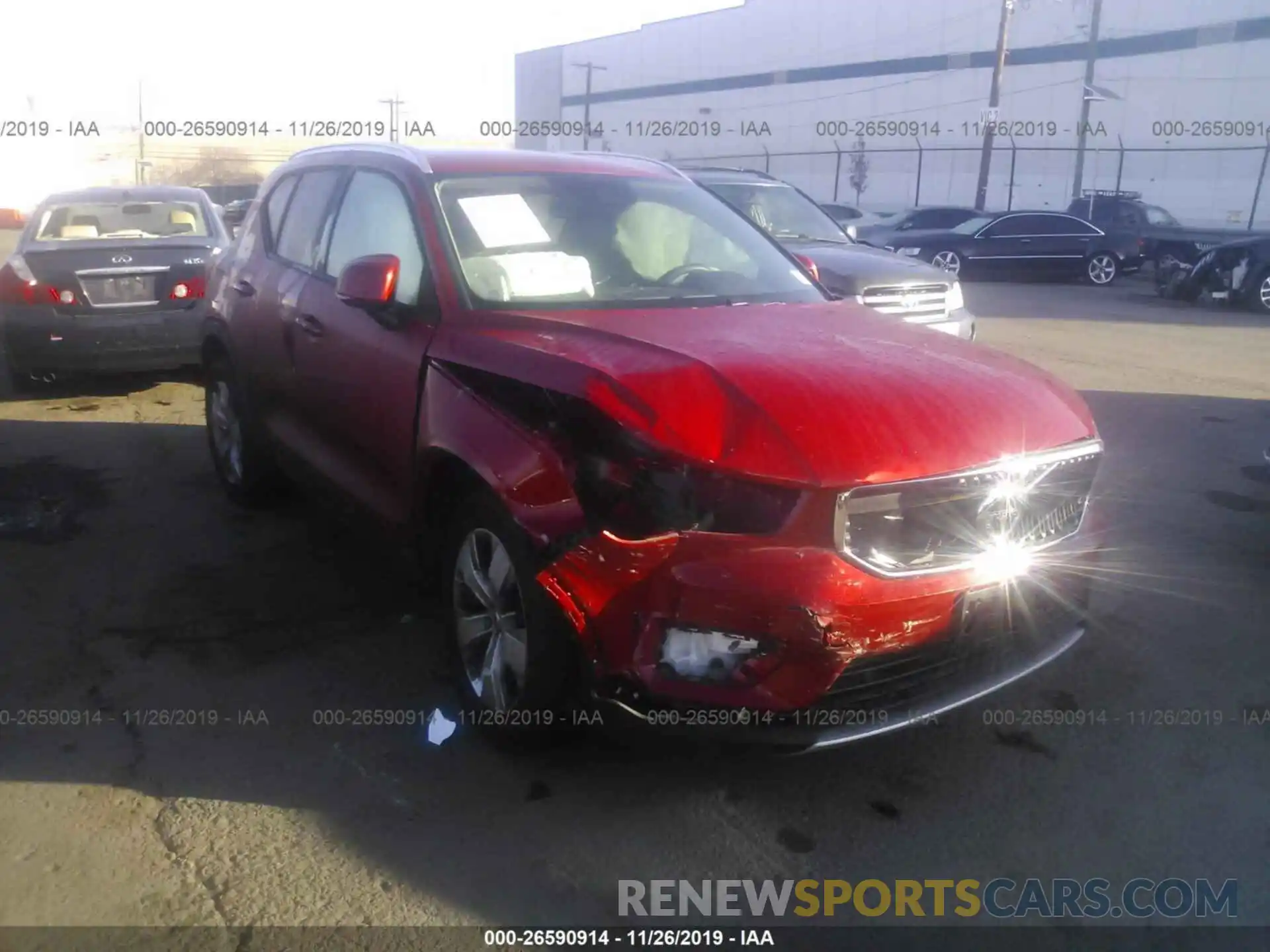 1 Photograph of a damaged car YV4162UK9K2118904 VOLVO XC40 2019