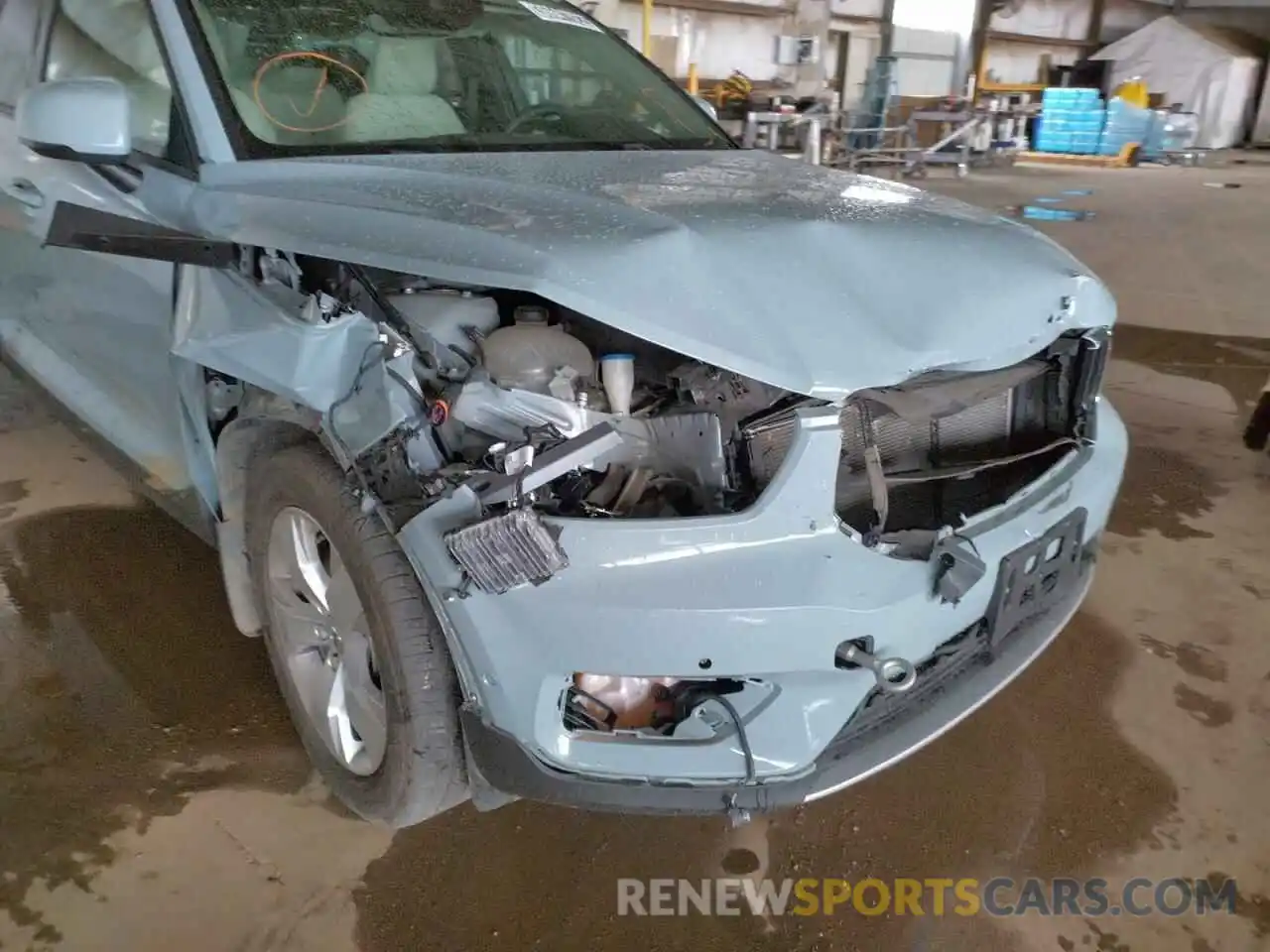 9 Photograph of a damaged car YV4162UKXK2077991 VOLVO XC40 2019