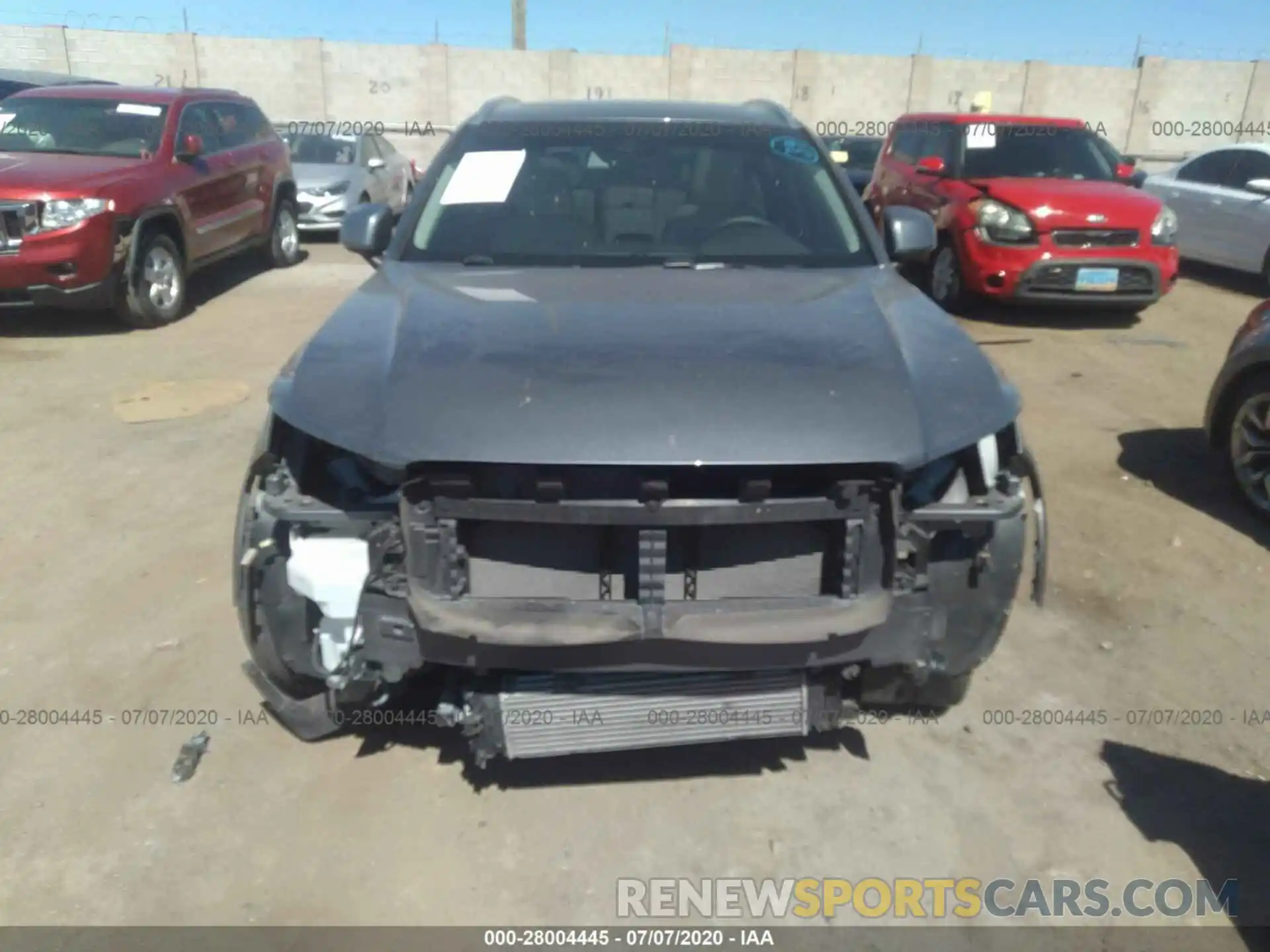 6 Photograph of a damaged car YV4162UKXK2101254 VOLVO XC40 2019