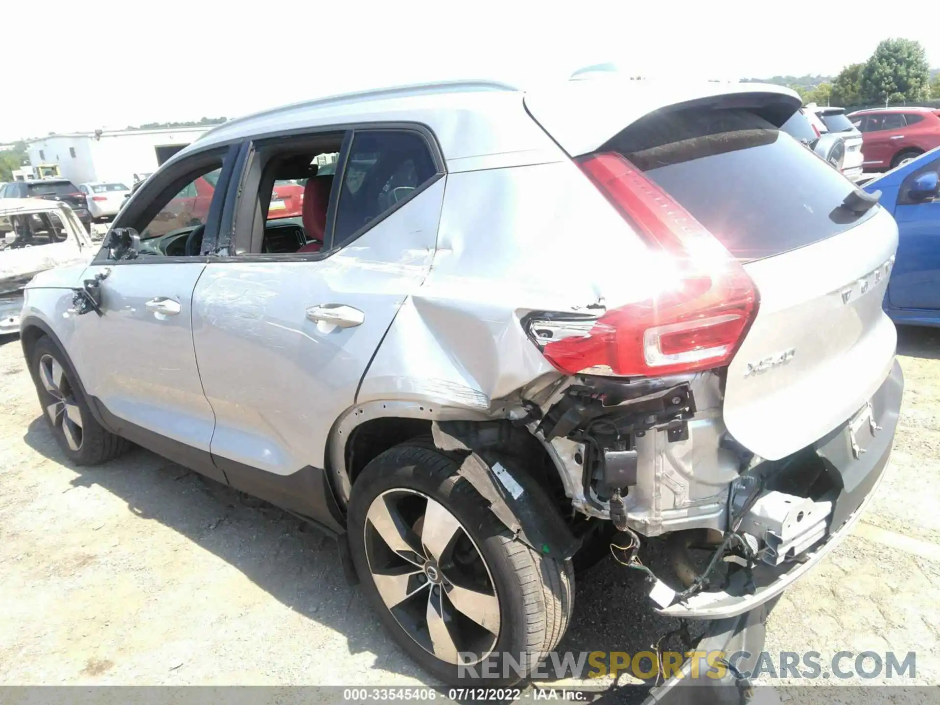 6 Photograph of a damaged car YV4162UKXK2114506 VOLVO XC40 2019