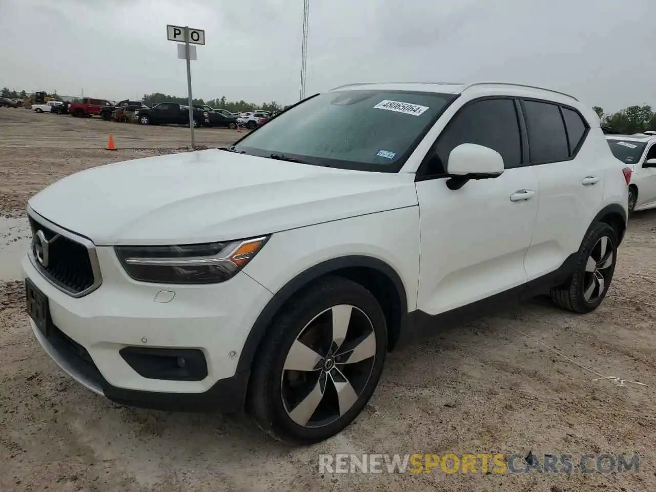 1 Photograph of a damaged car YV4162UKXK2147991 VOLVO XC40 2019