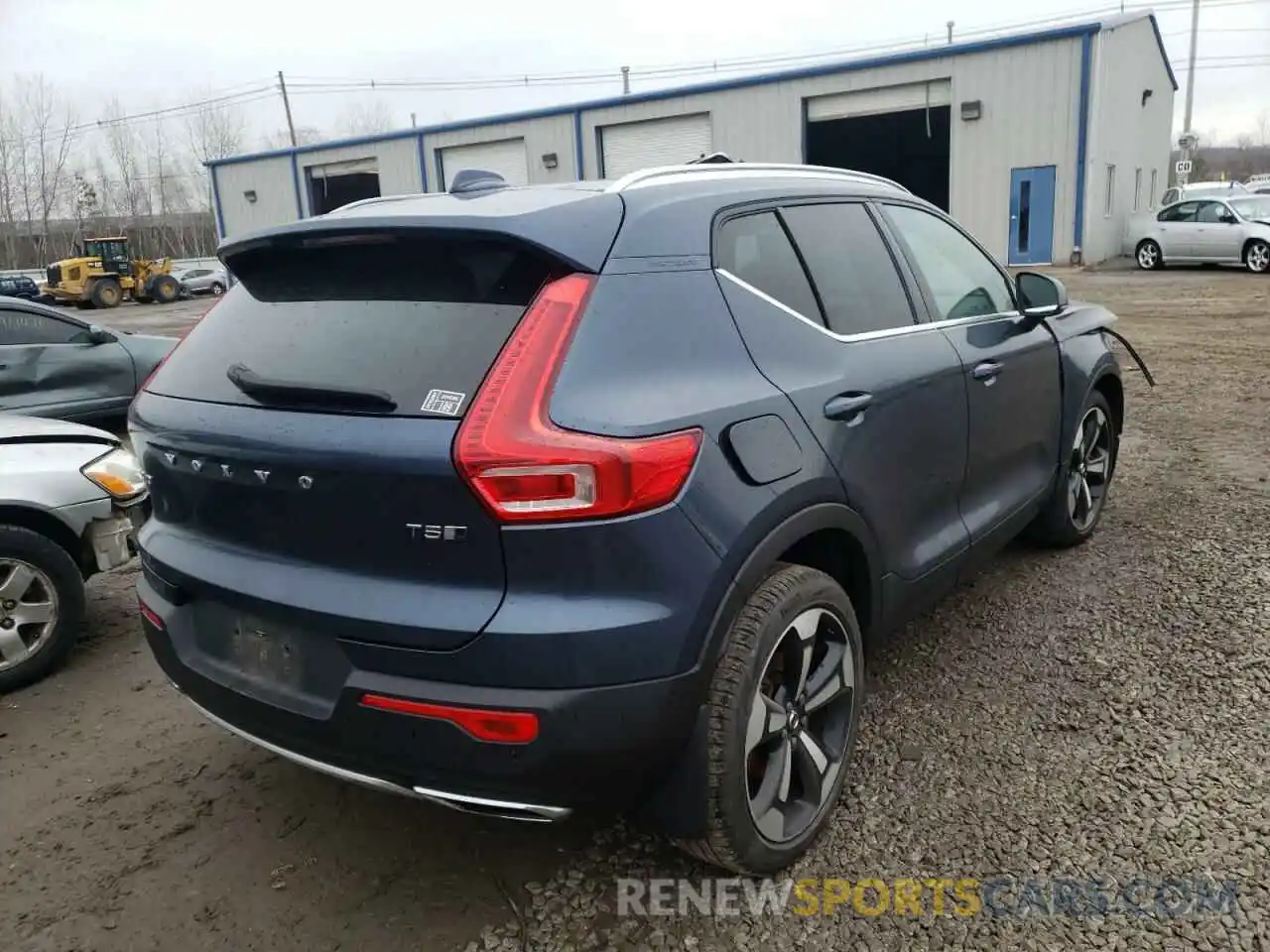 4 Photograph of a damaged car YV4162UL0K2124096 VOLVO XC40 2019