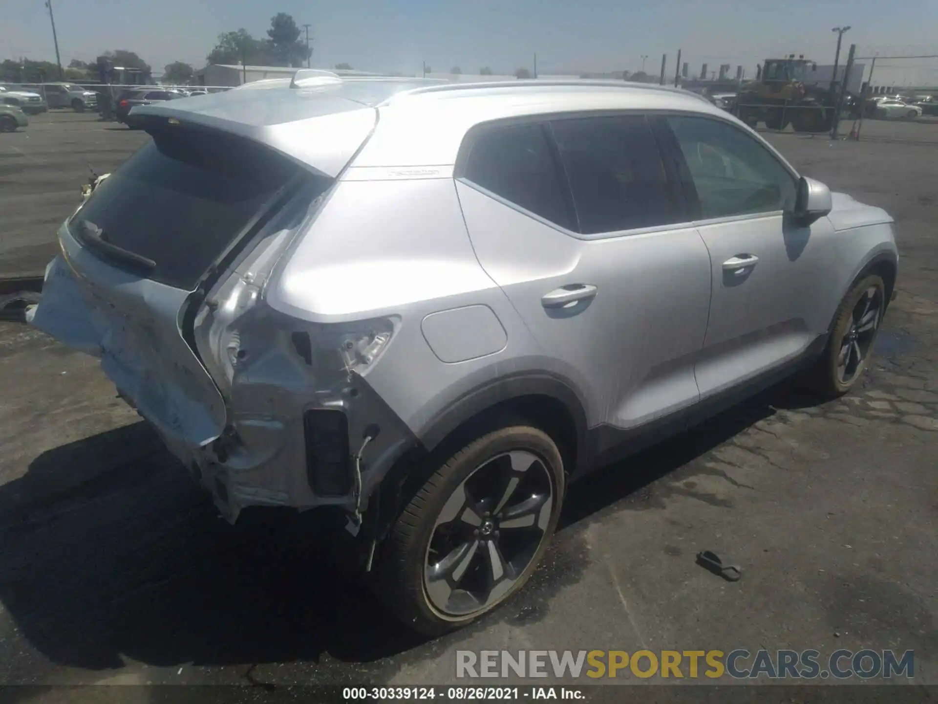 4 Photograph of a damaged car YV4162UL0K2137110 VOLVO XC40 2019