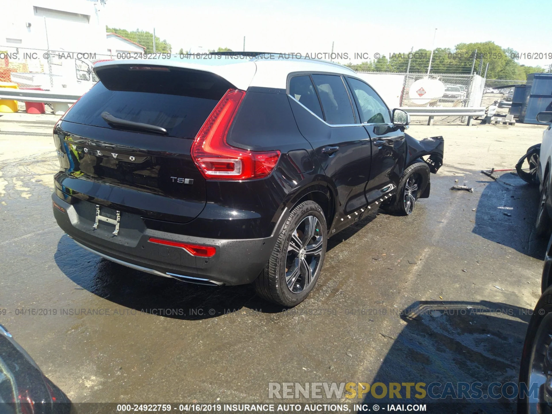 4 Фотография поврежденного автомобиля YV4162UL5K2085828 VOLVO XC40 2019