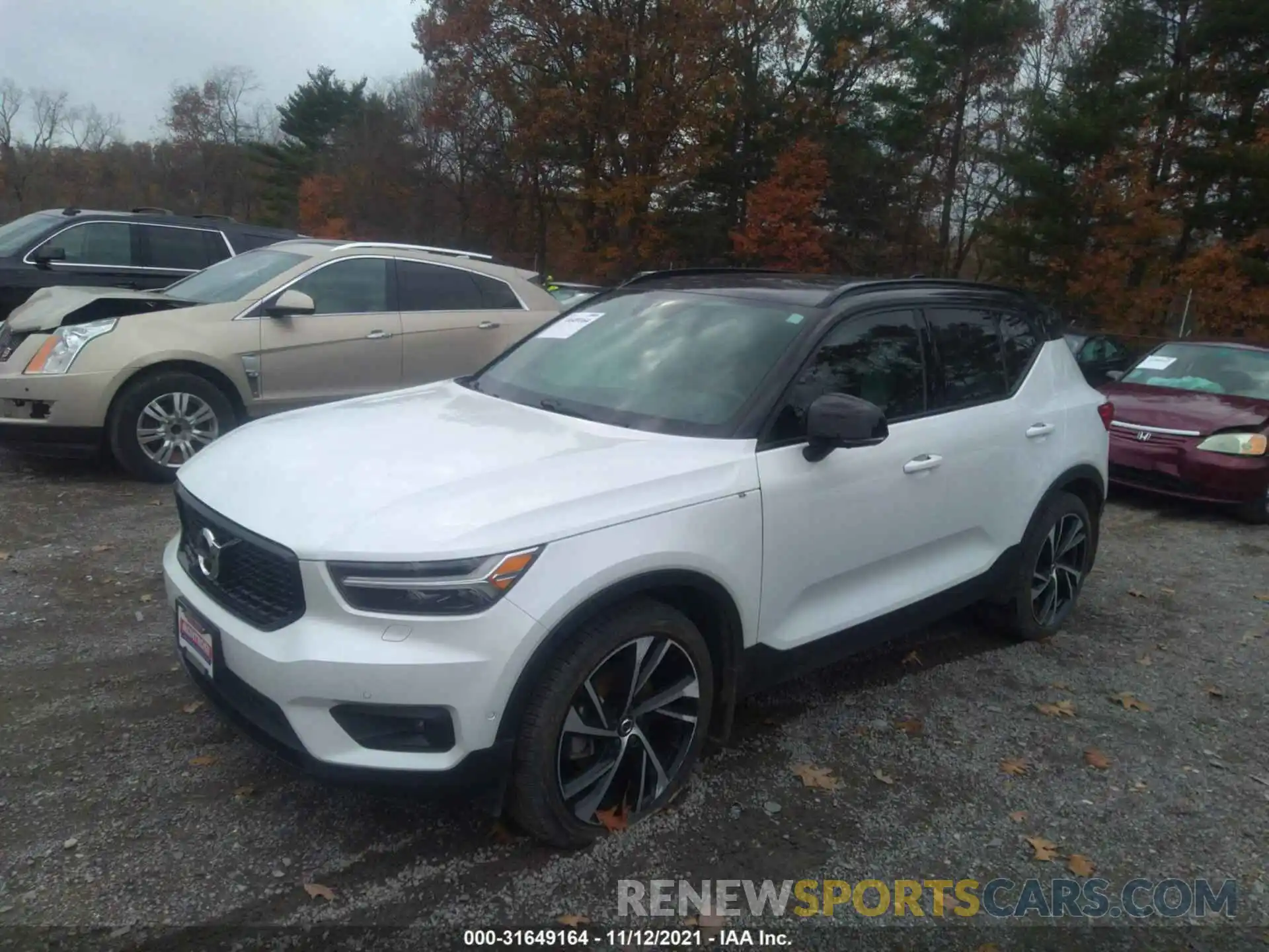 2 Photograph of a damaged car YV4162UM0K2093781 VOLVO XC40 2019