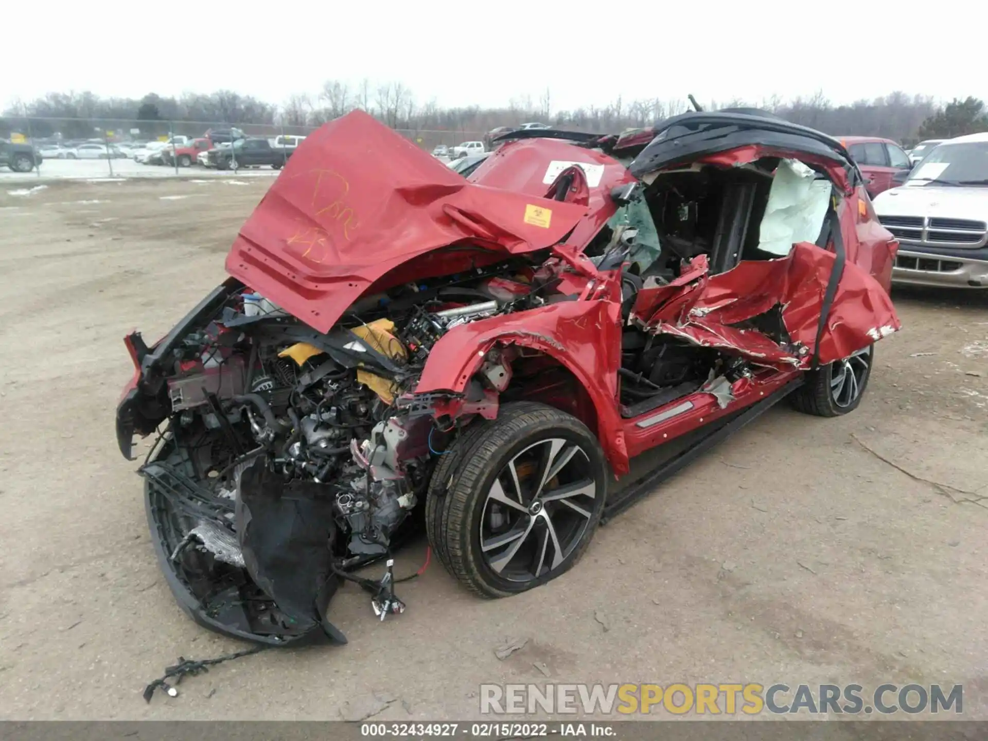 2 Photograph of a damaged car YV4162UM0K2156586 VOLVO XC40 2019