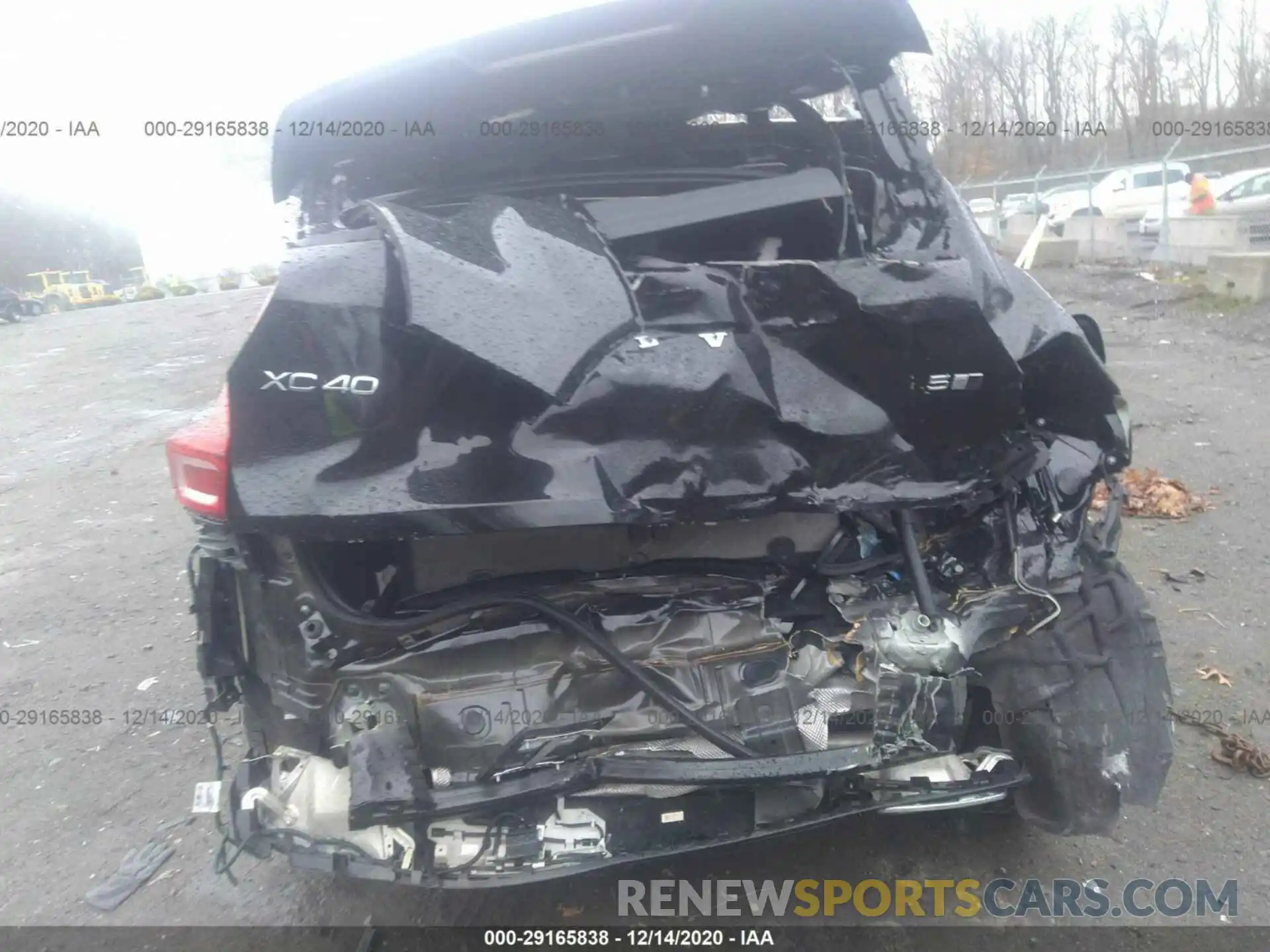 6 Photograph of a damaged car YV4162UM2K2129423 VOLVO XC40 2019