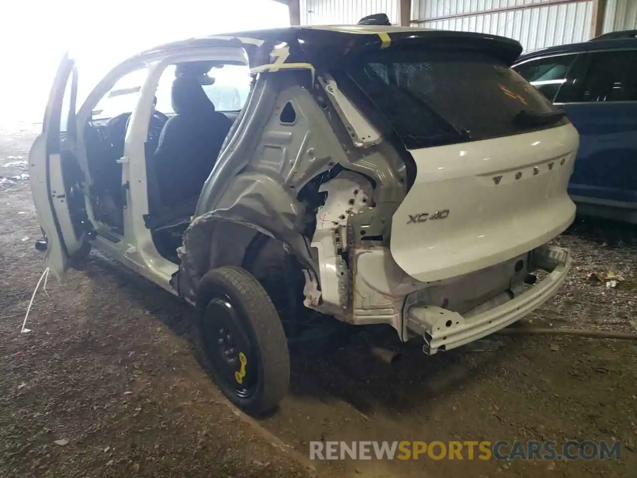 9 Photograph of a damaged car YV4162UM3K2096383 VOLVO XC40 2019