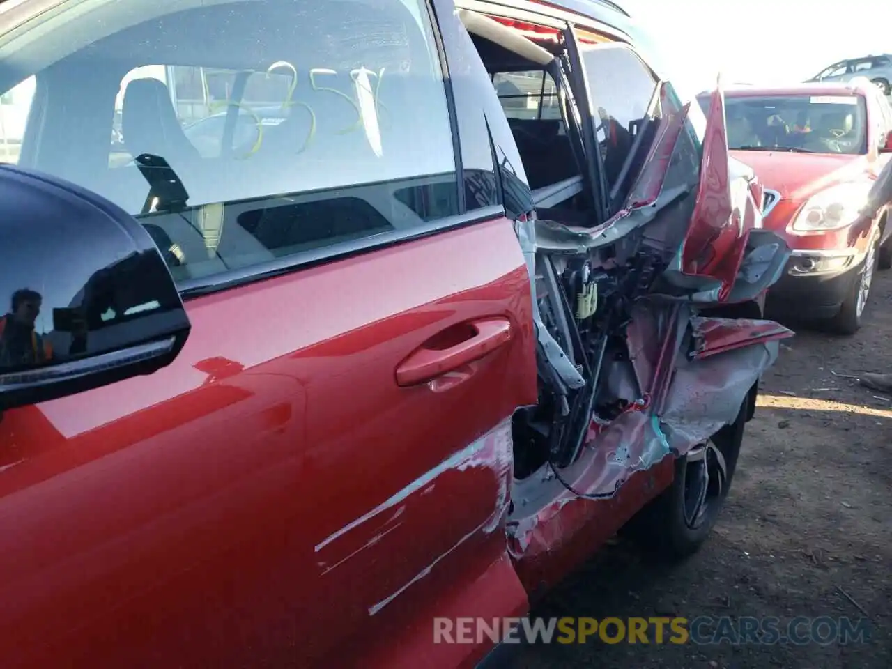 9 Photograph of a damaged car YV4162UM3K2129348 VOLVO XC40 2019