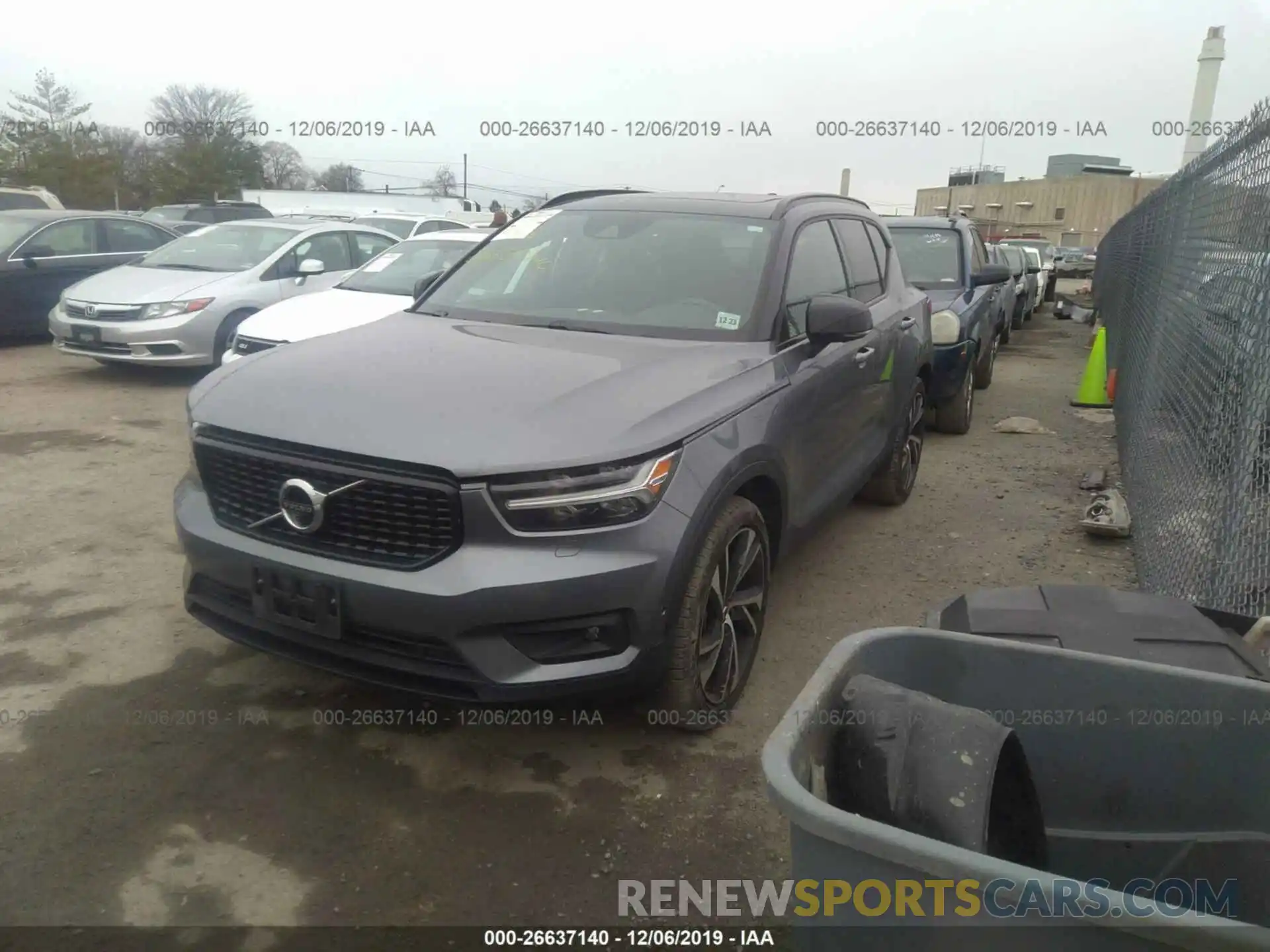 2 Photograph of a damaged car YV4162UM4K2102577 VOLVO XC40 2019