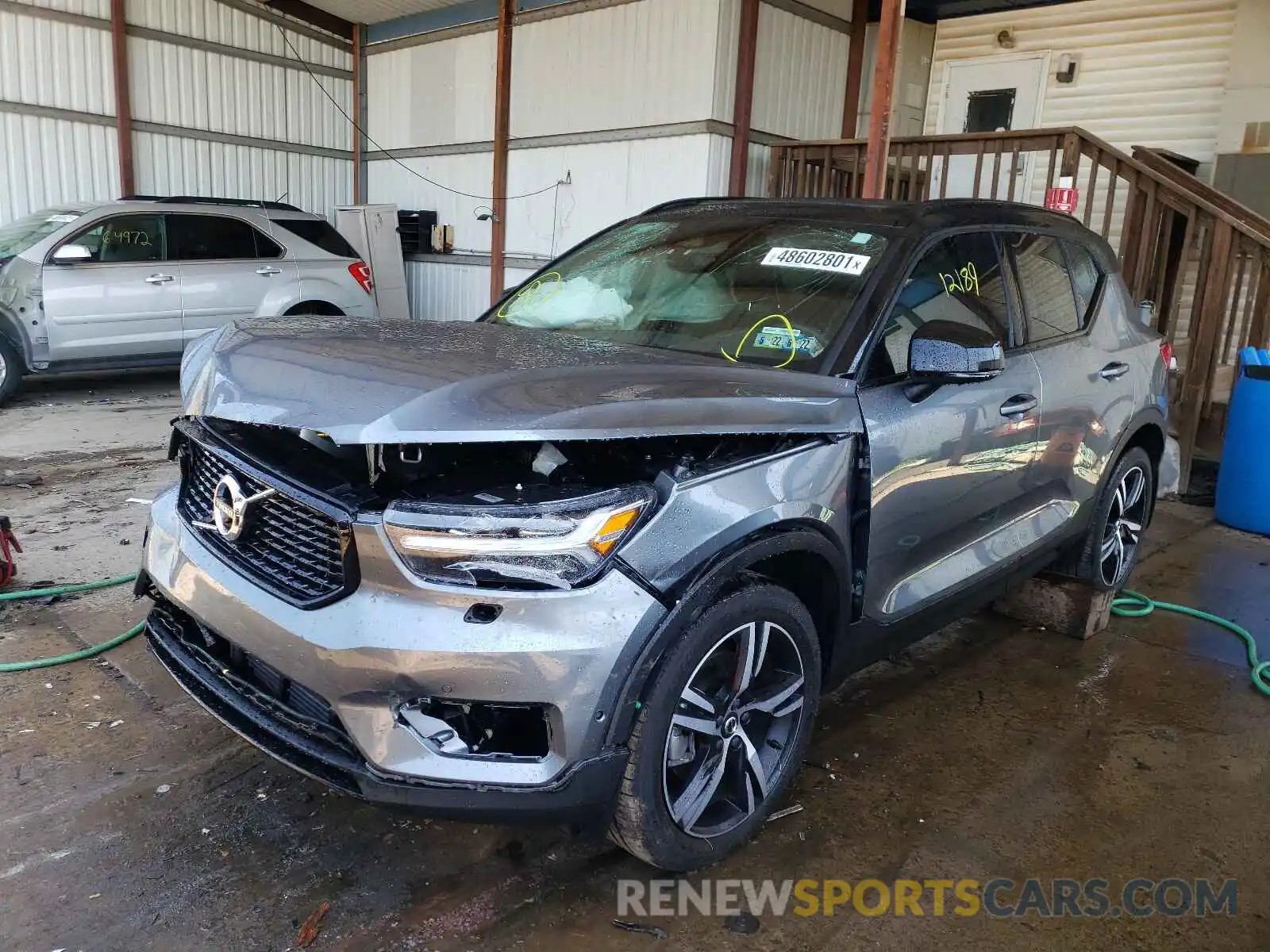 2 Photograph of a damaged car YV4162UM6K2056251 VOLVO XC40 2019